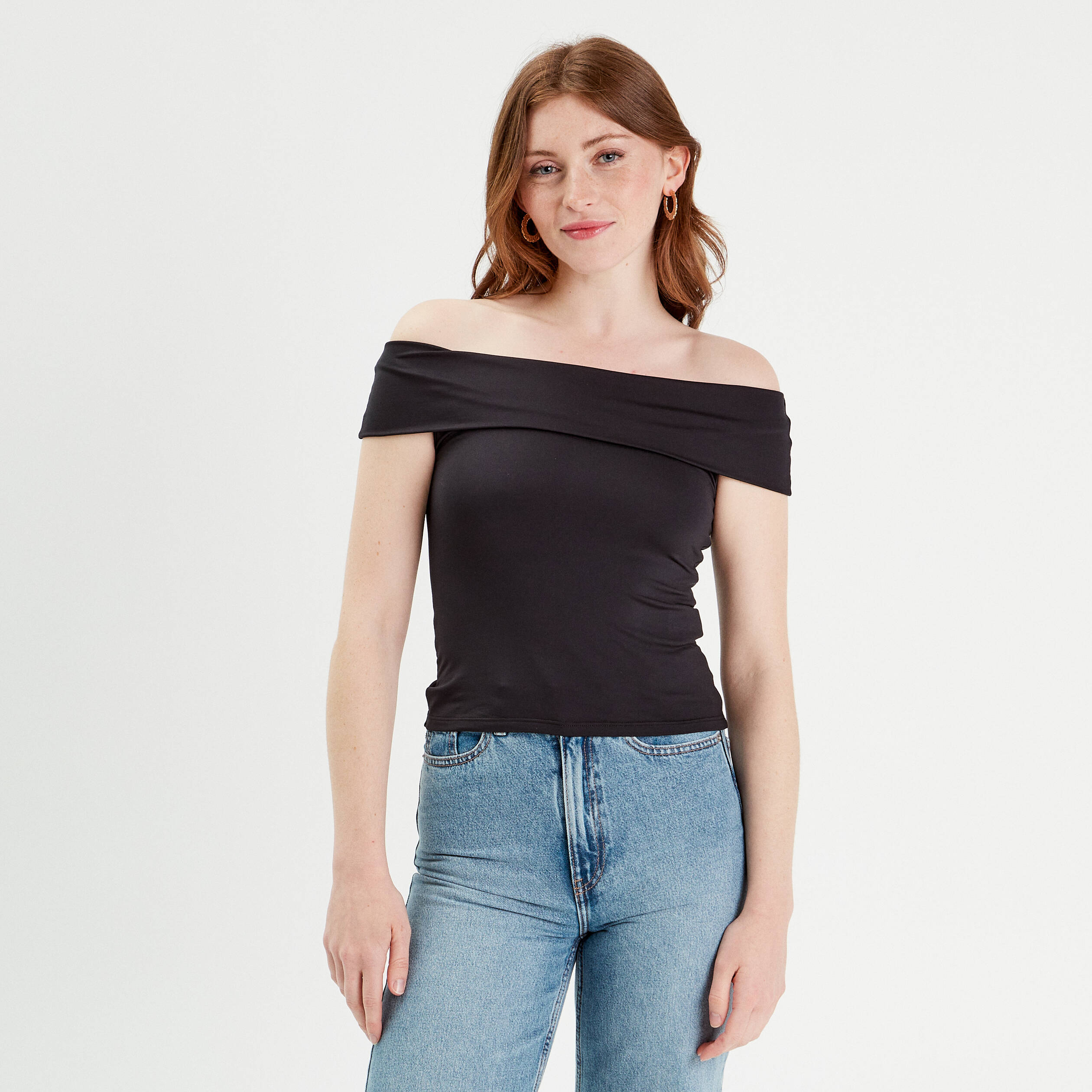 t shirt col bardot noir femme T-shirt col bardot noir femme