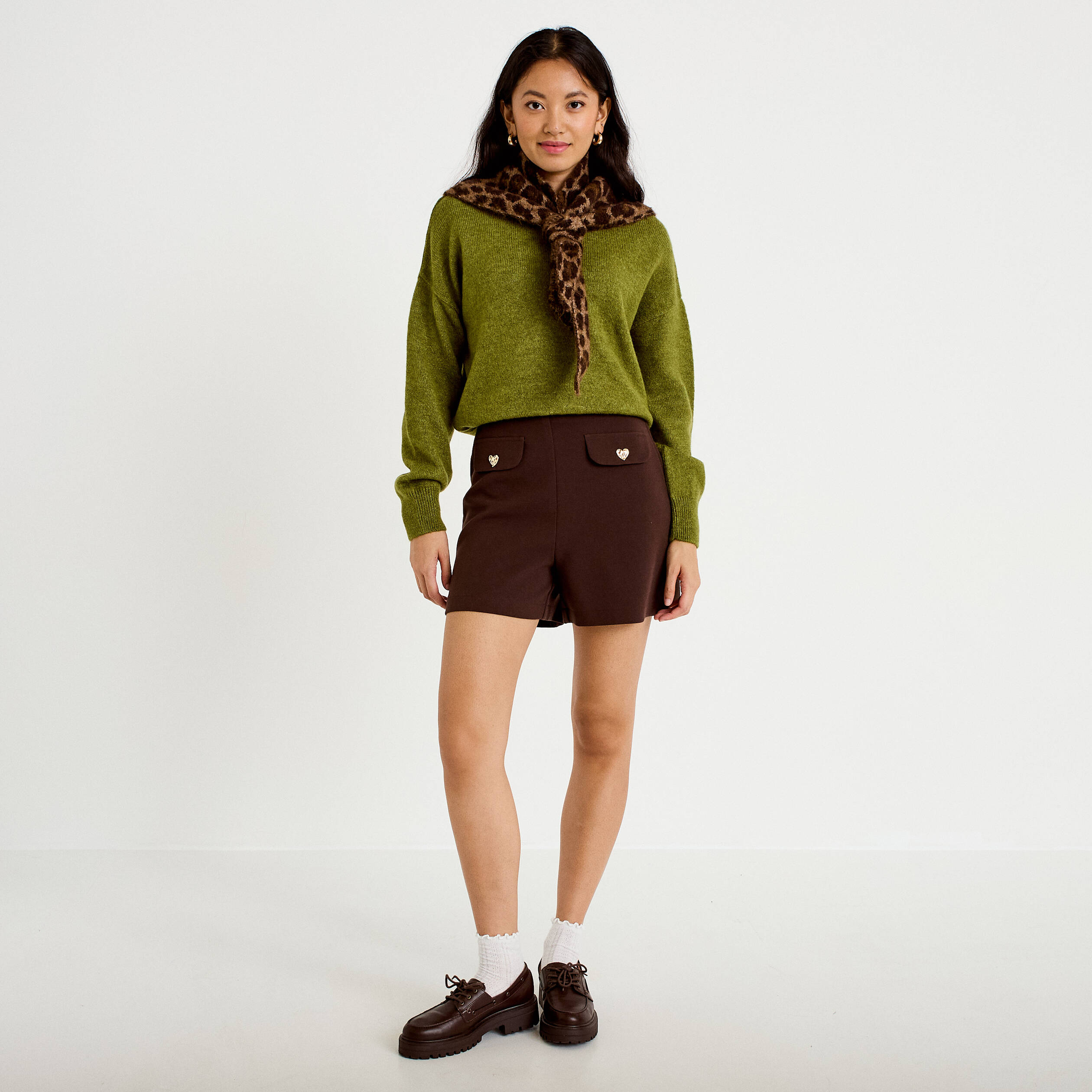 Short stretch d&eacute;tails coeur marron fonc&eacute; femme