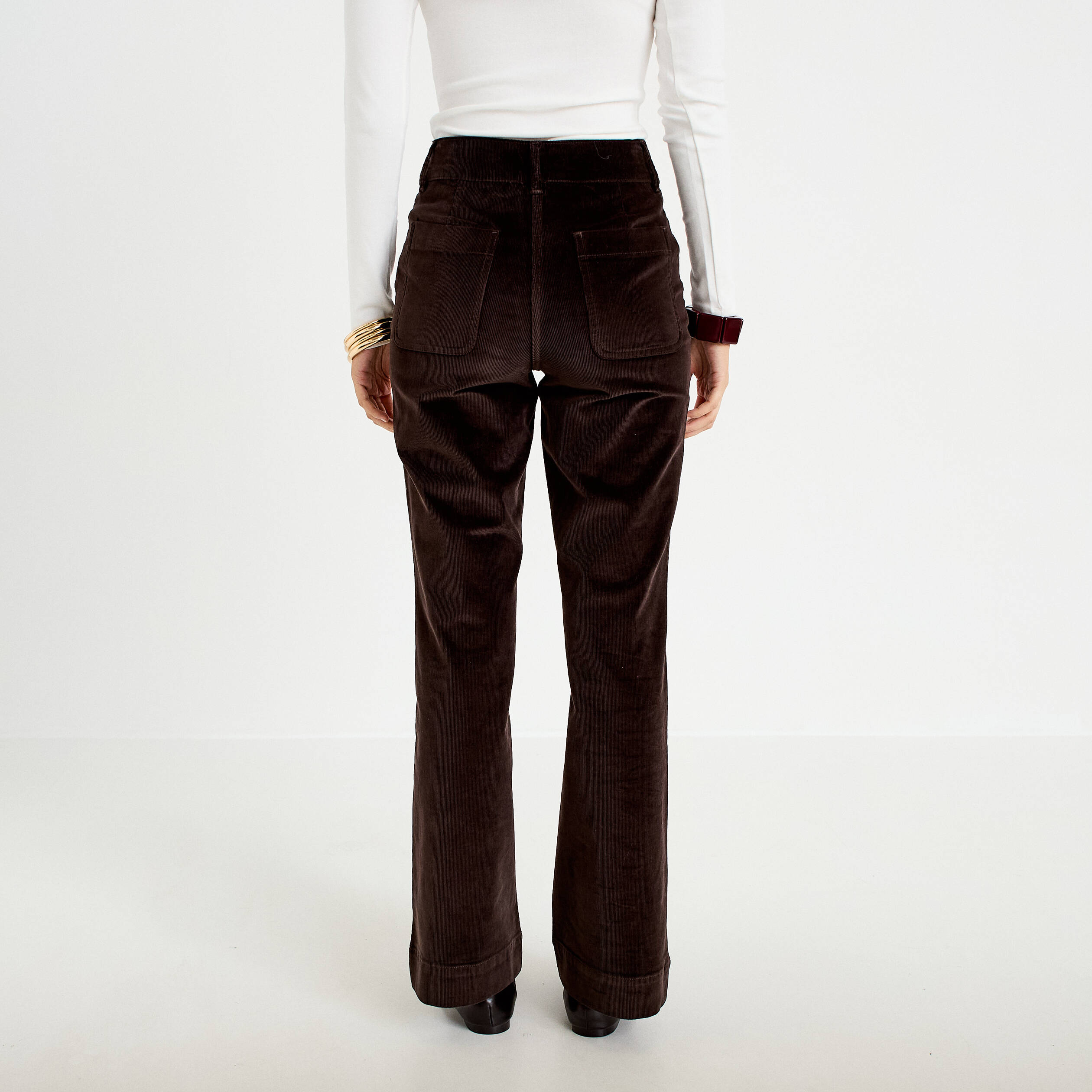 Pantalon bootcut taille haute velours marron fonc&eacute; femme