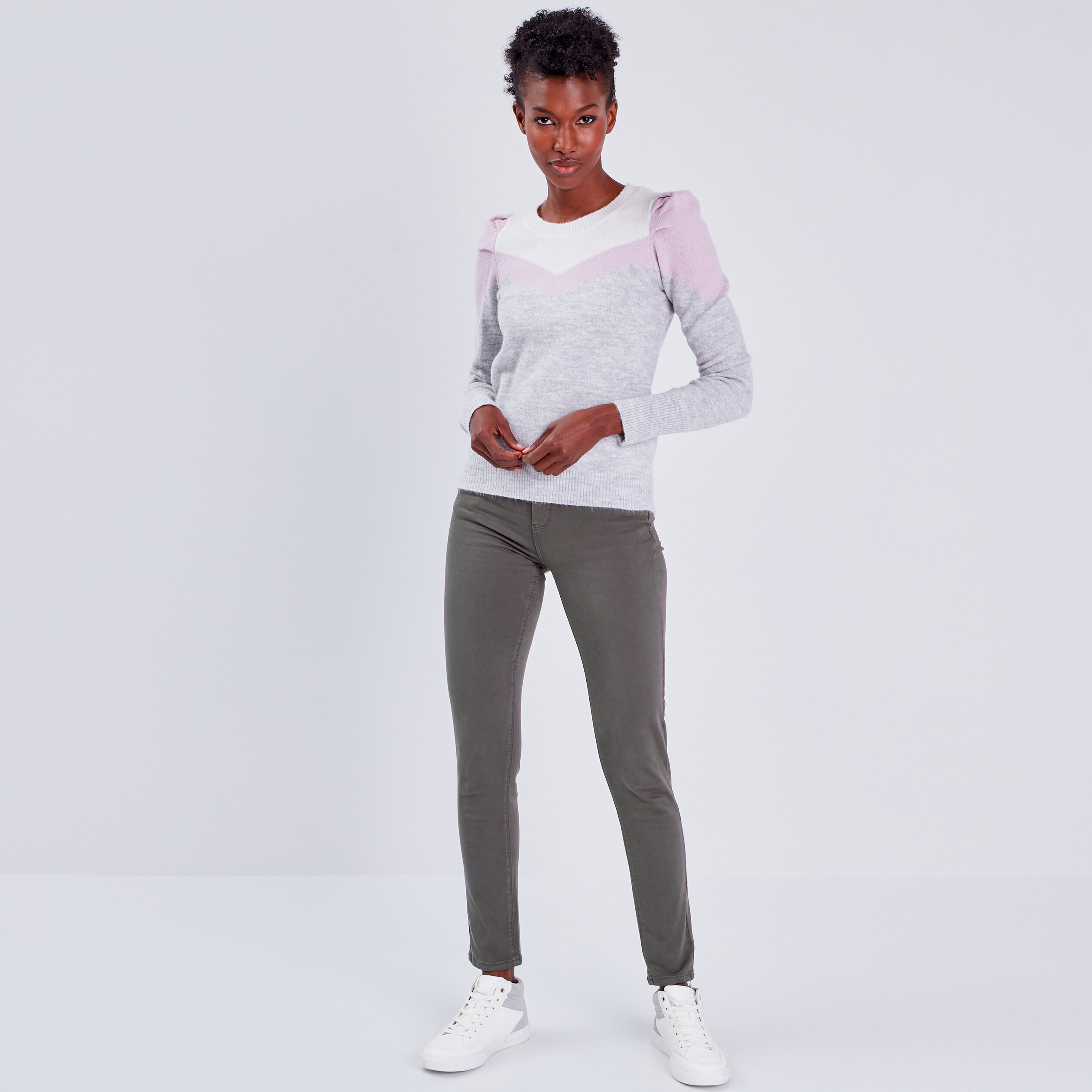 pull epaules froncees gris clair femme Pull épaules froncées gris clair femme