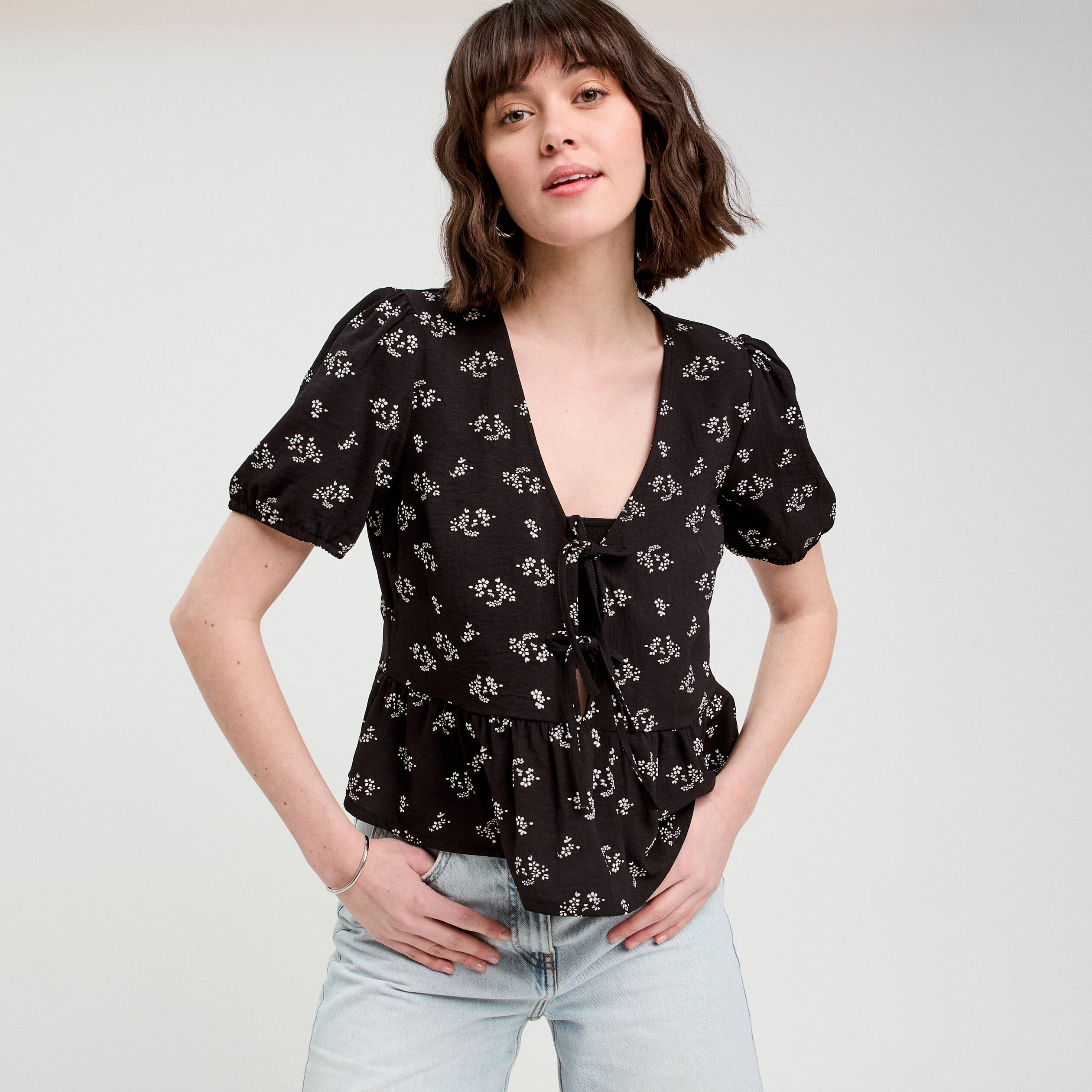 Blouse noeuds devant noir femme