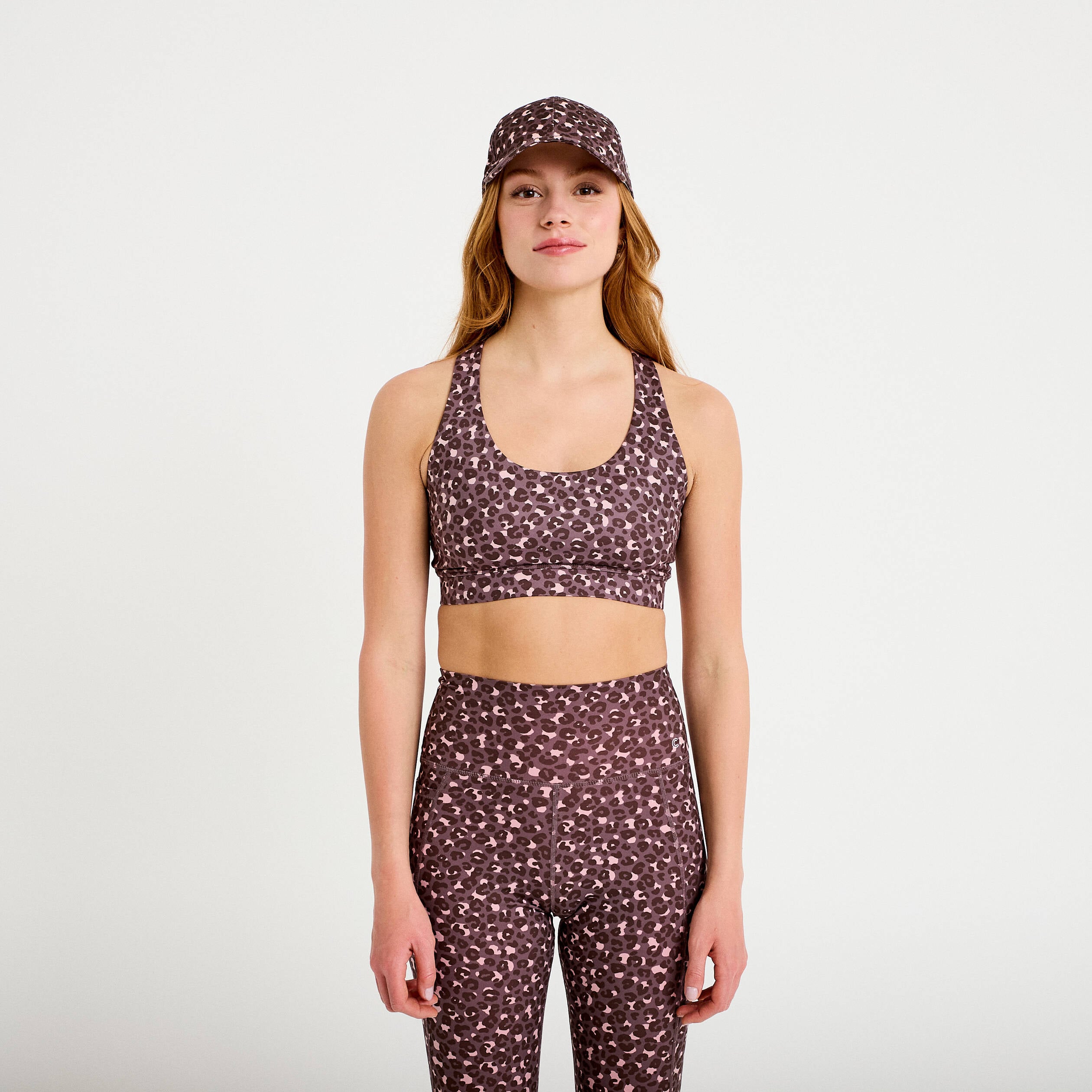 Brassi&egrave;re de sport fines bretelles violet femme