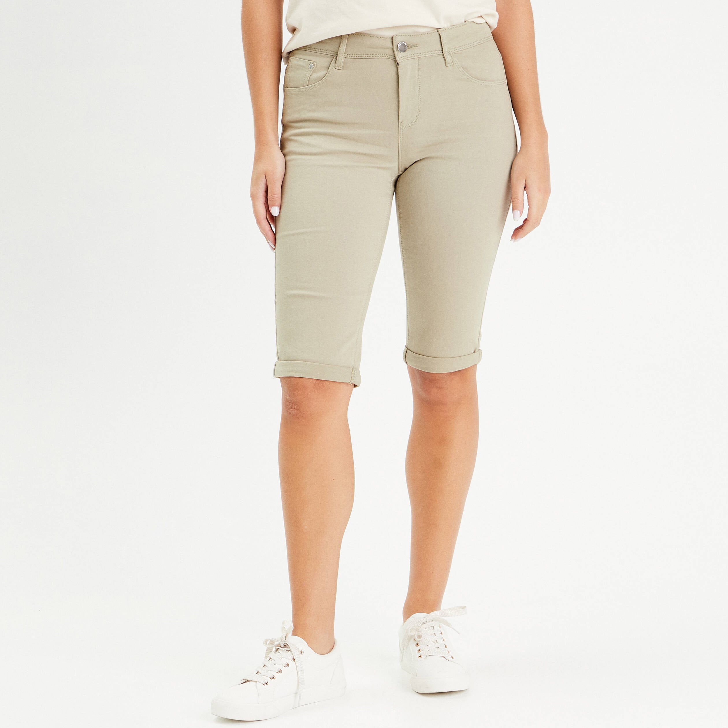 Pantacourt vert kaki femme