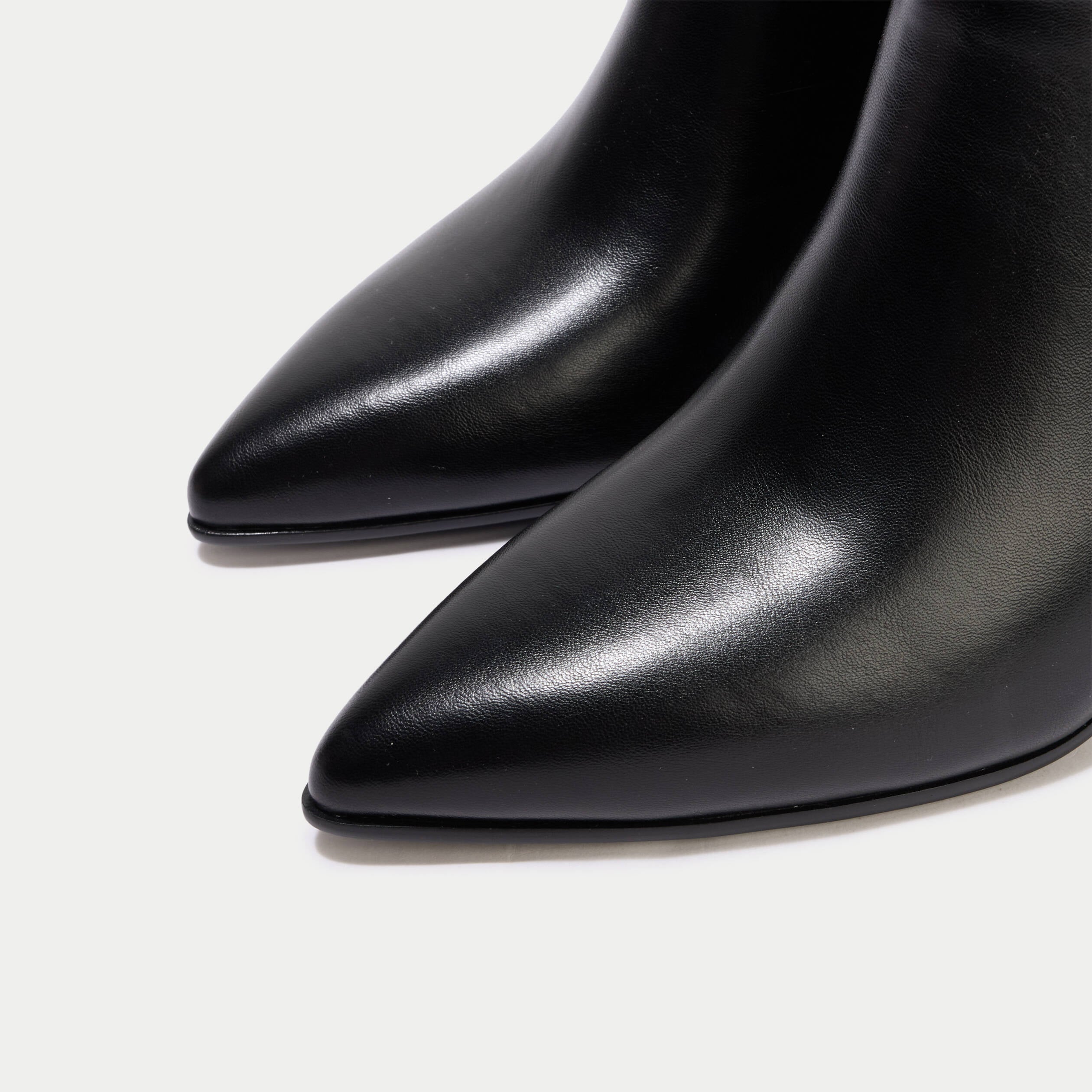Bottes aspect daim noir femme