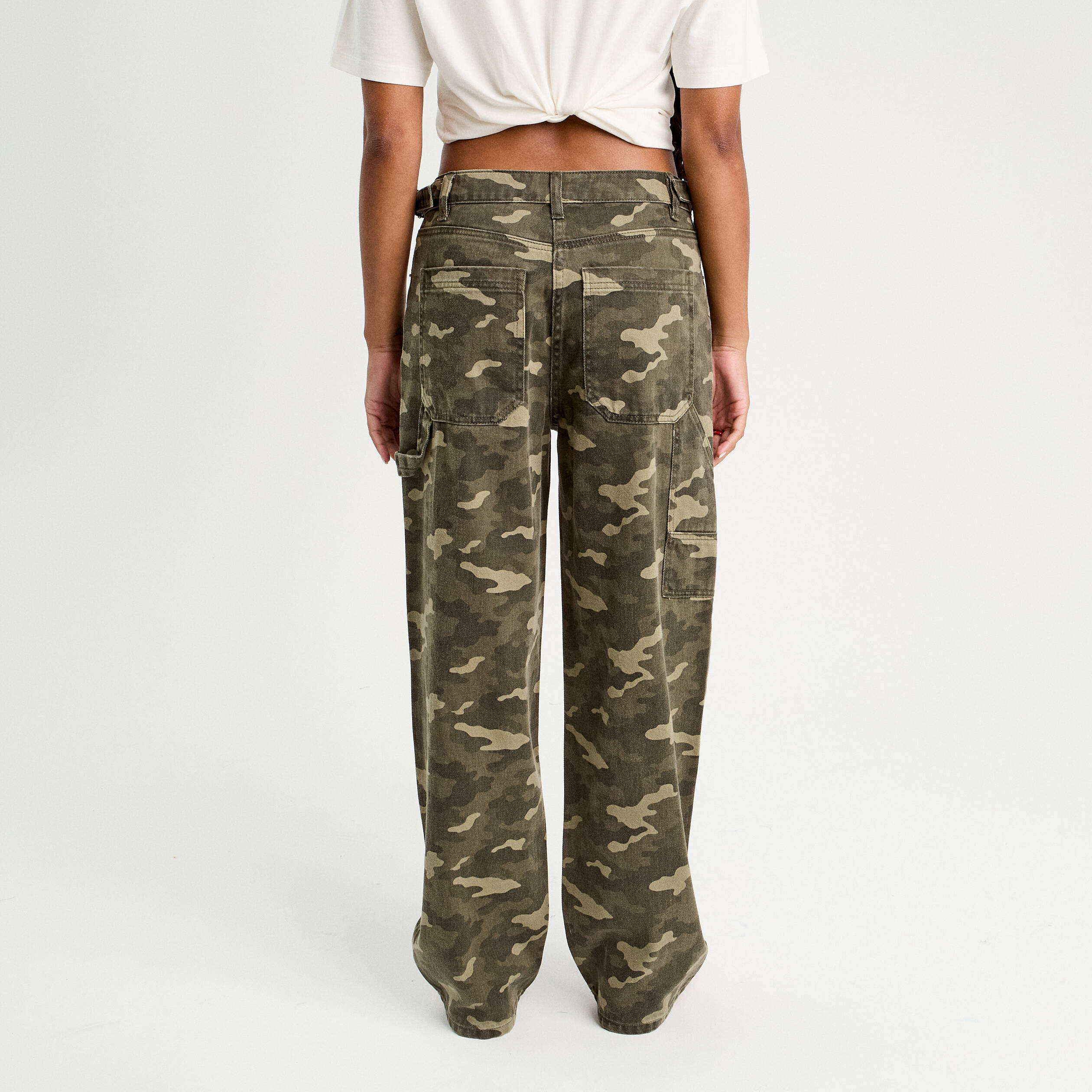 pantalon large boucles taille vert kaki femme Pantalon large boucles taille vert kaki femme