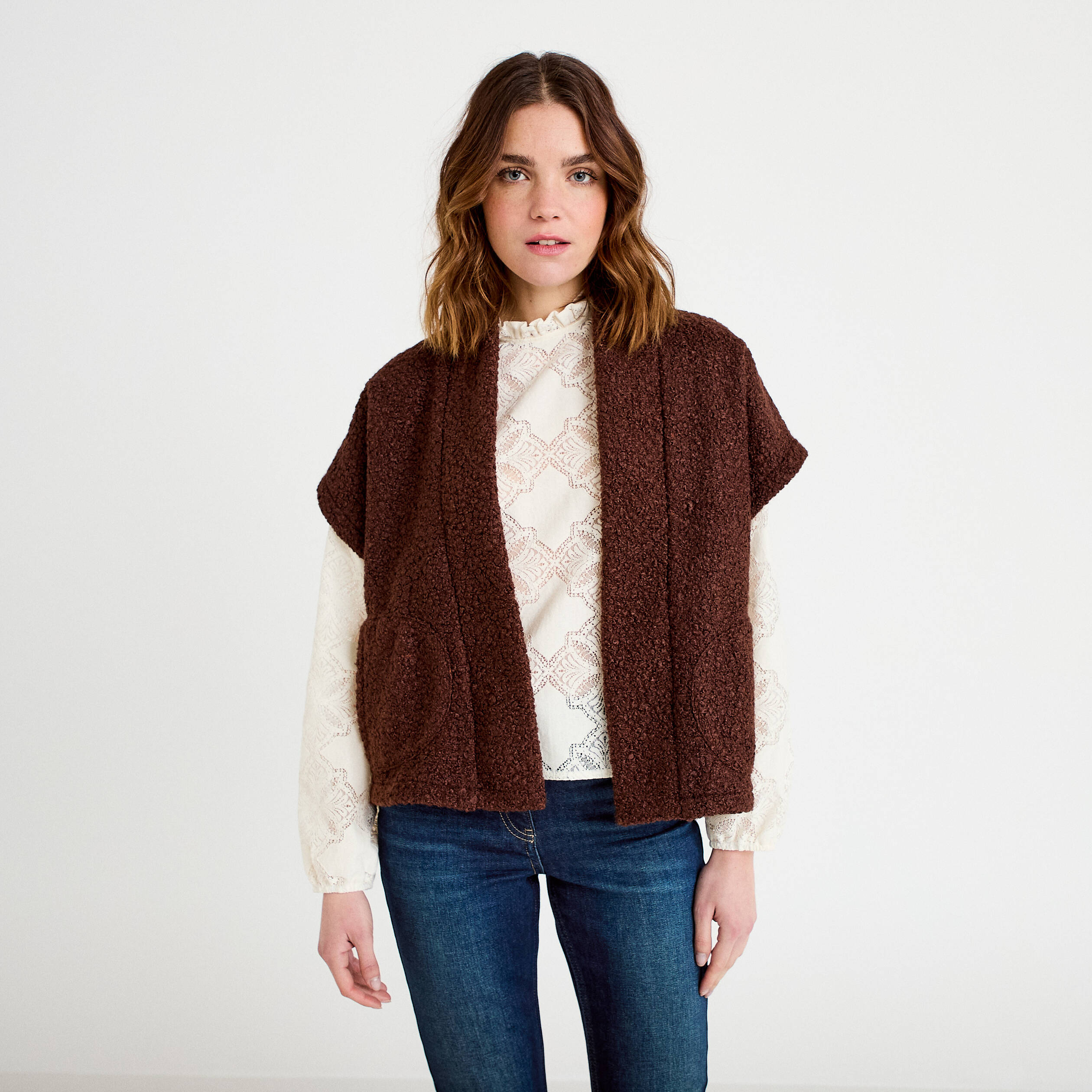 Gilet polaire manches courtes marron fonc&eacute; femme
