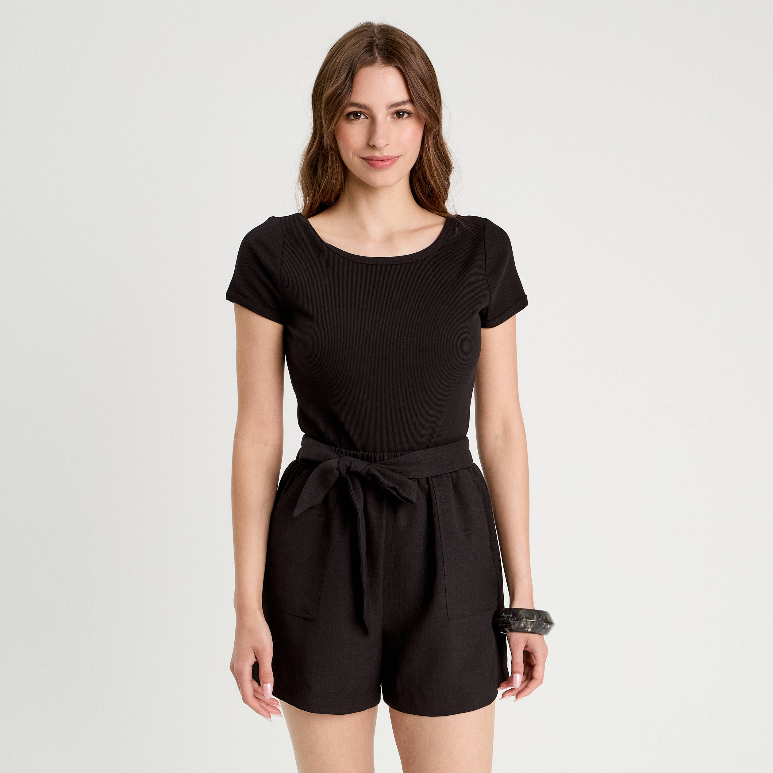 Combishort ceintur&eacute;e noir femme