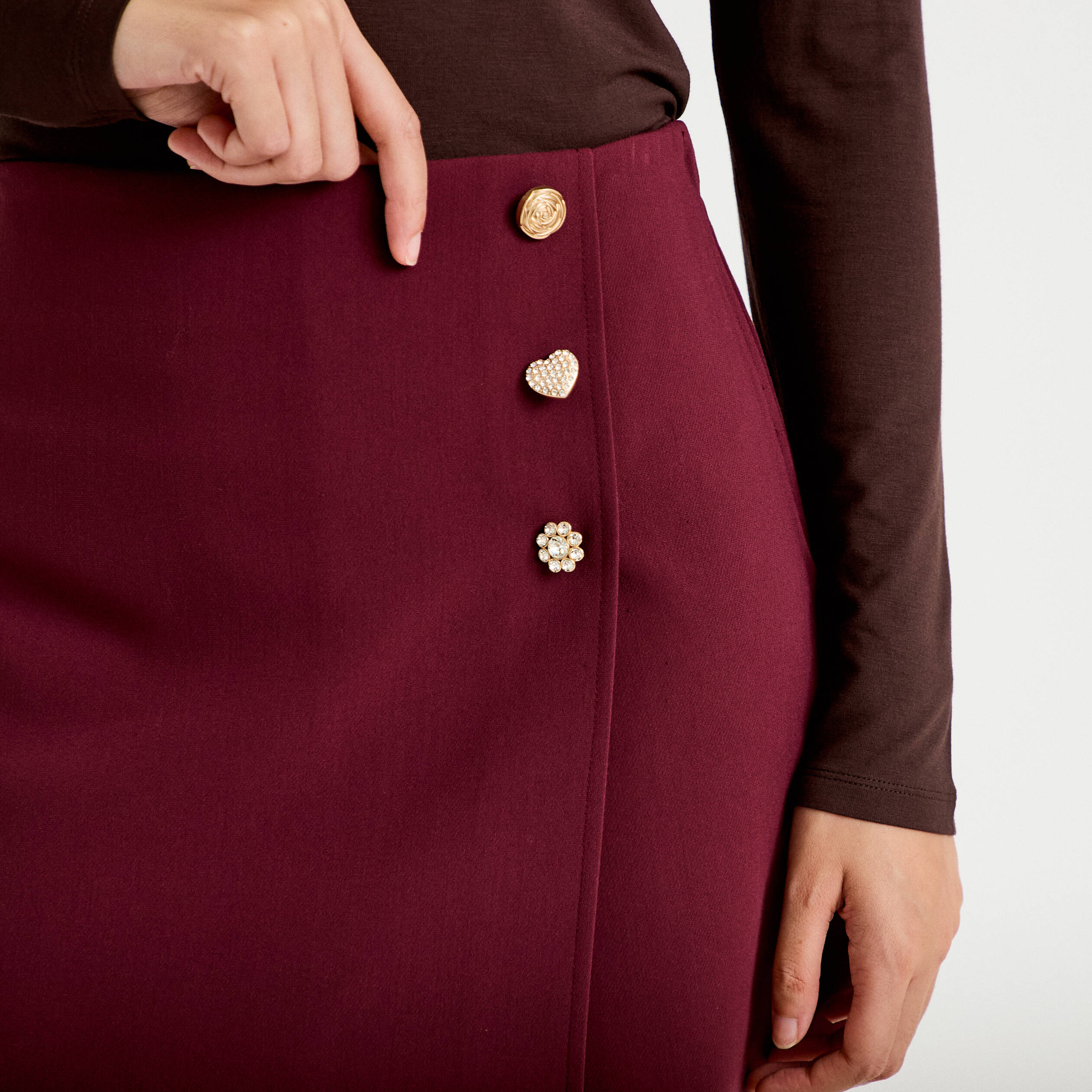 Jupe-short &eacute;vas&eacute;e taille haute bordeaux femme