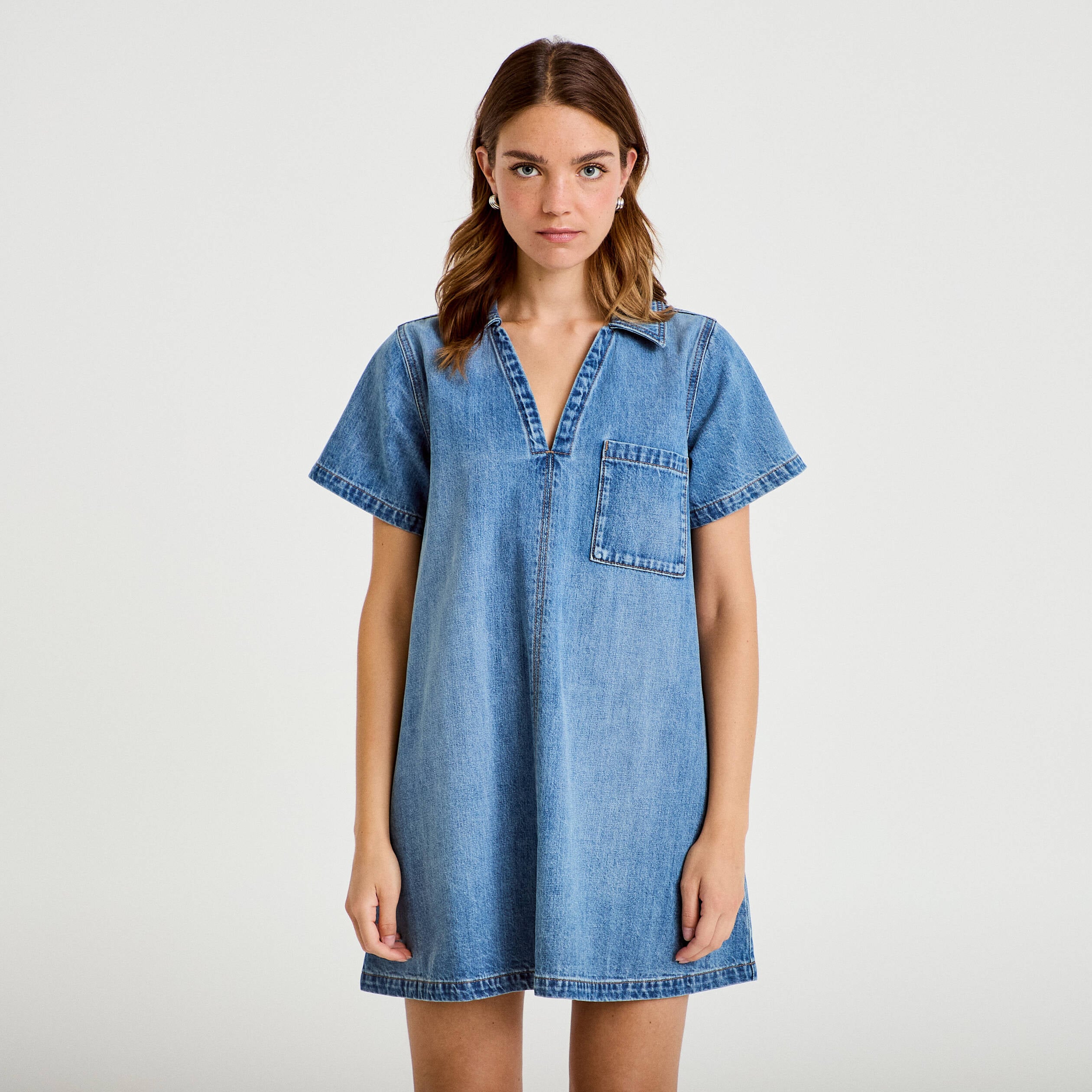 Robe trap&egrave;ze courte en jean col chemise denim double stone femme