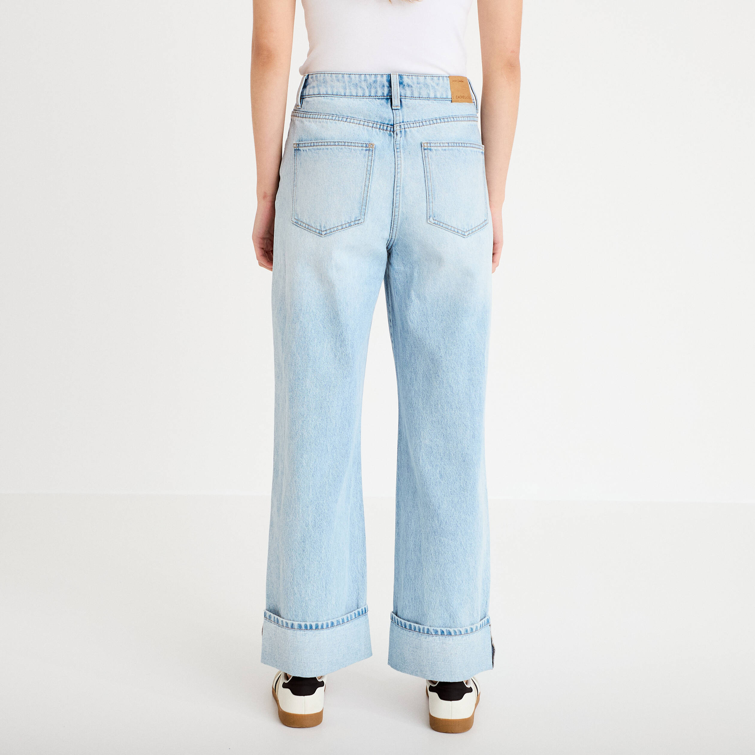 Jeans droit &agrave; revers denim triple stone femme