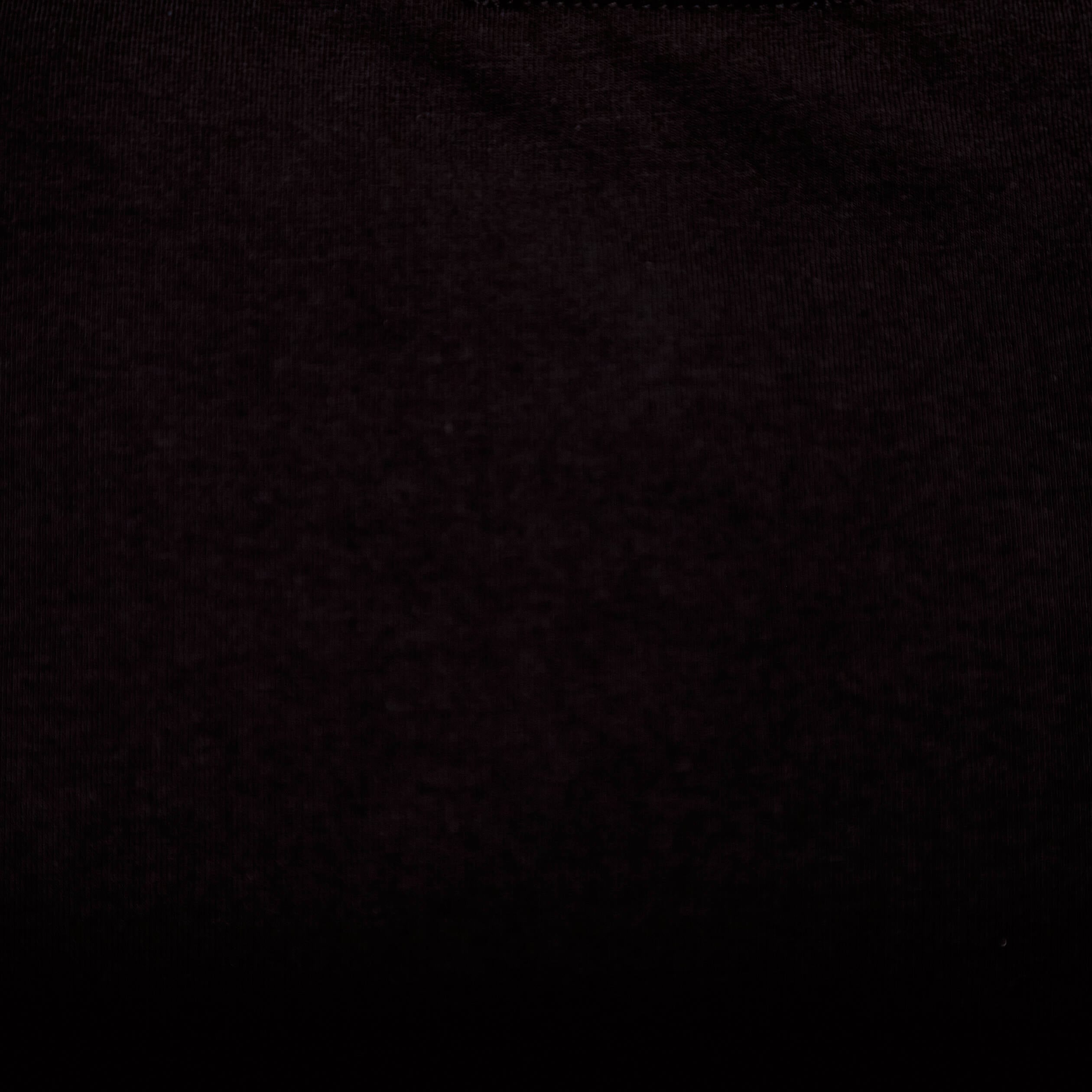 T-shirt ajust&eacute; col bateau sans manches noir femme