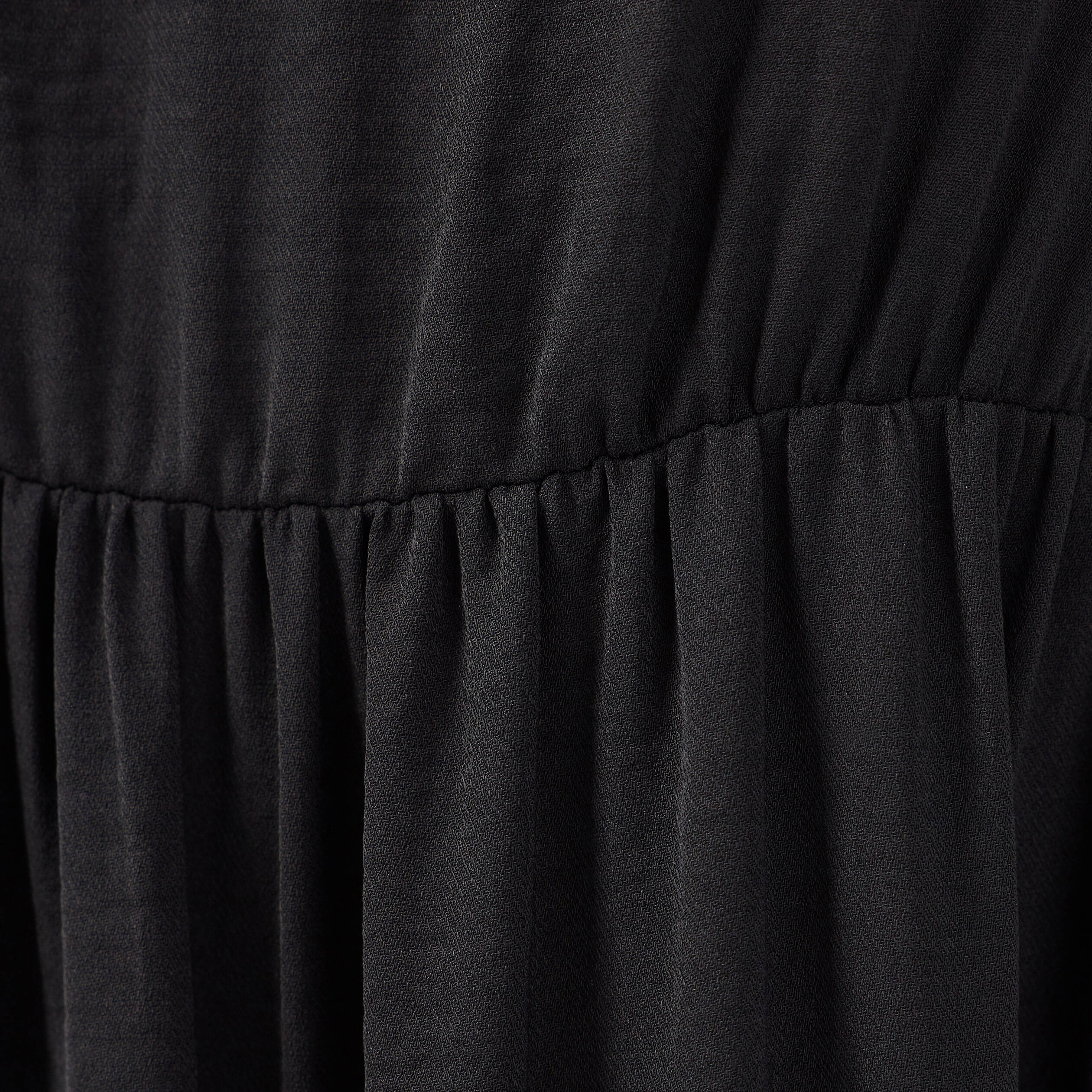 Robe longue &eacute;vas&eacute;e bretelles noir femme