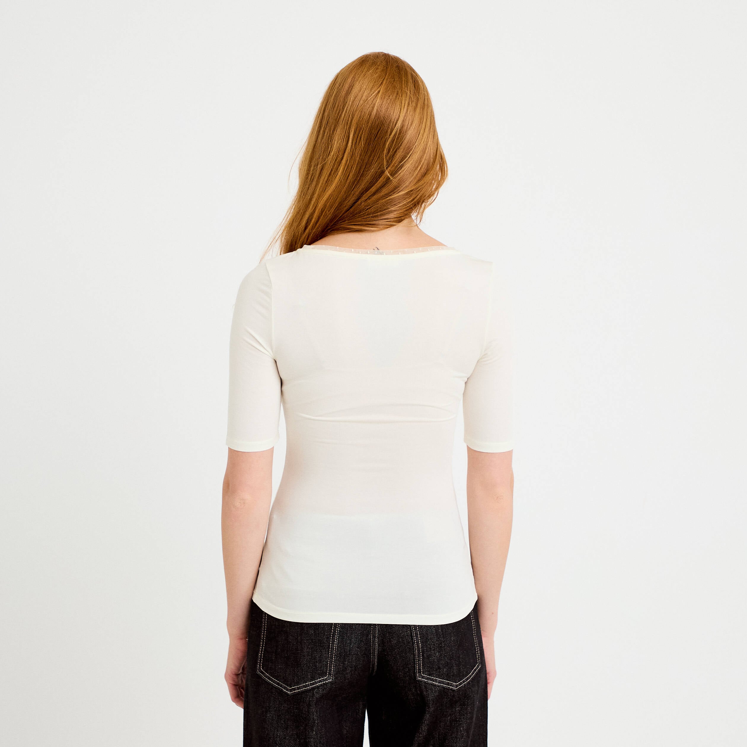T-shirt ajust&eacute; manches courtes ecru femme