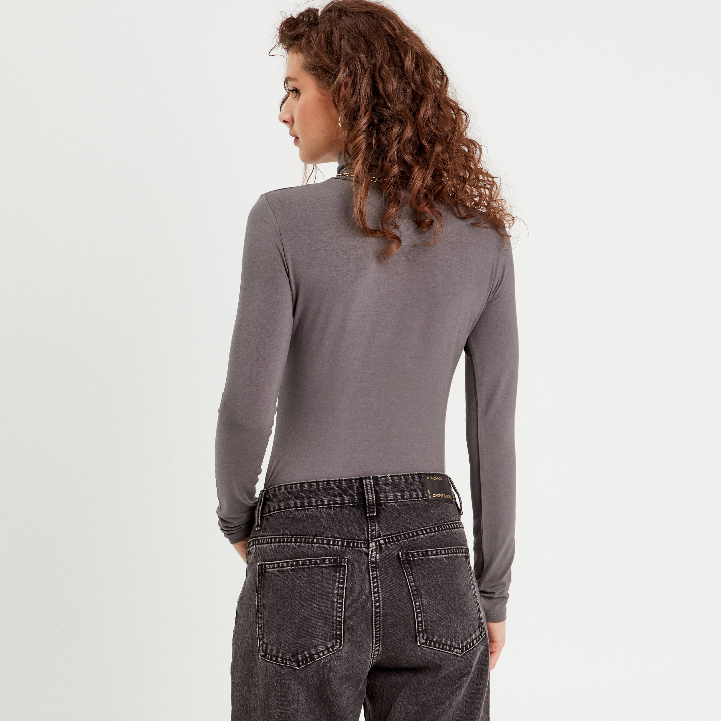 t shirt uni a manches longues gris fonce femme T-shirt uni à manches longues gris foncé femme