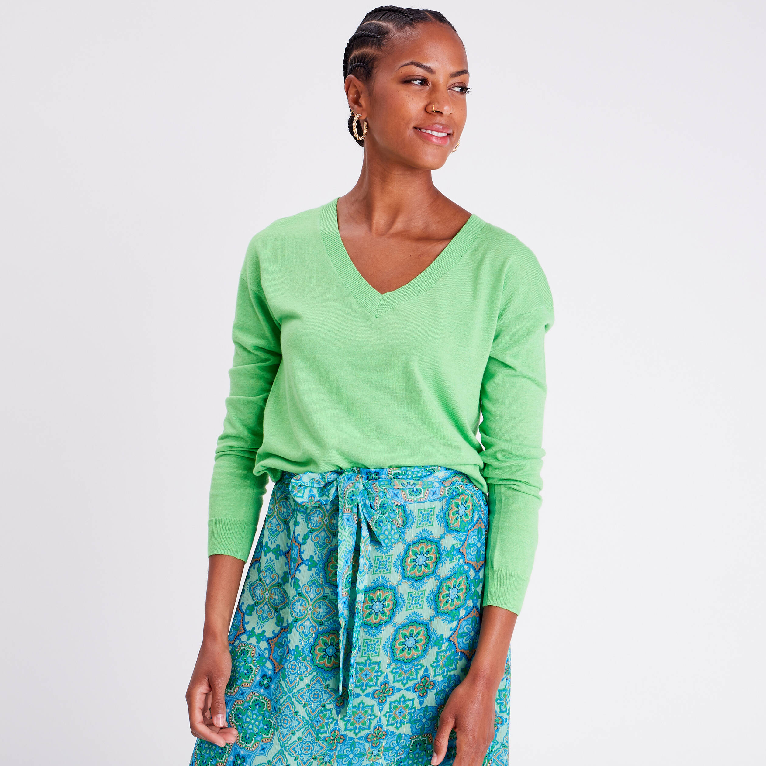 Pull avec col en V vert femme