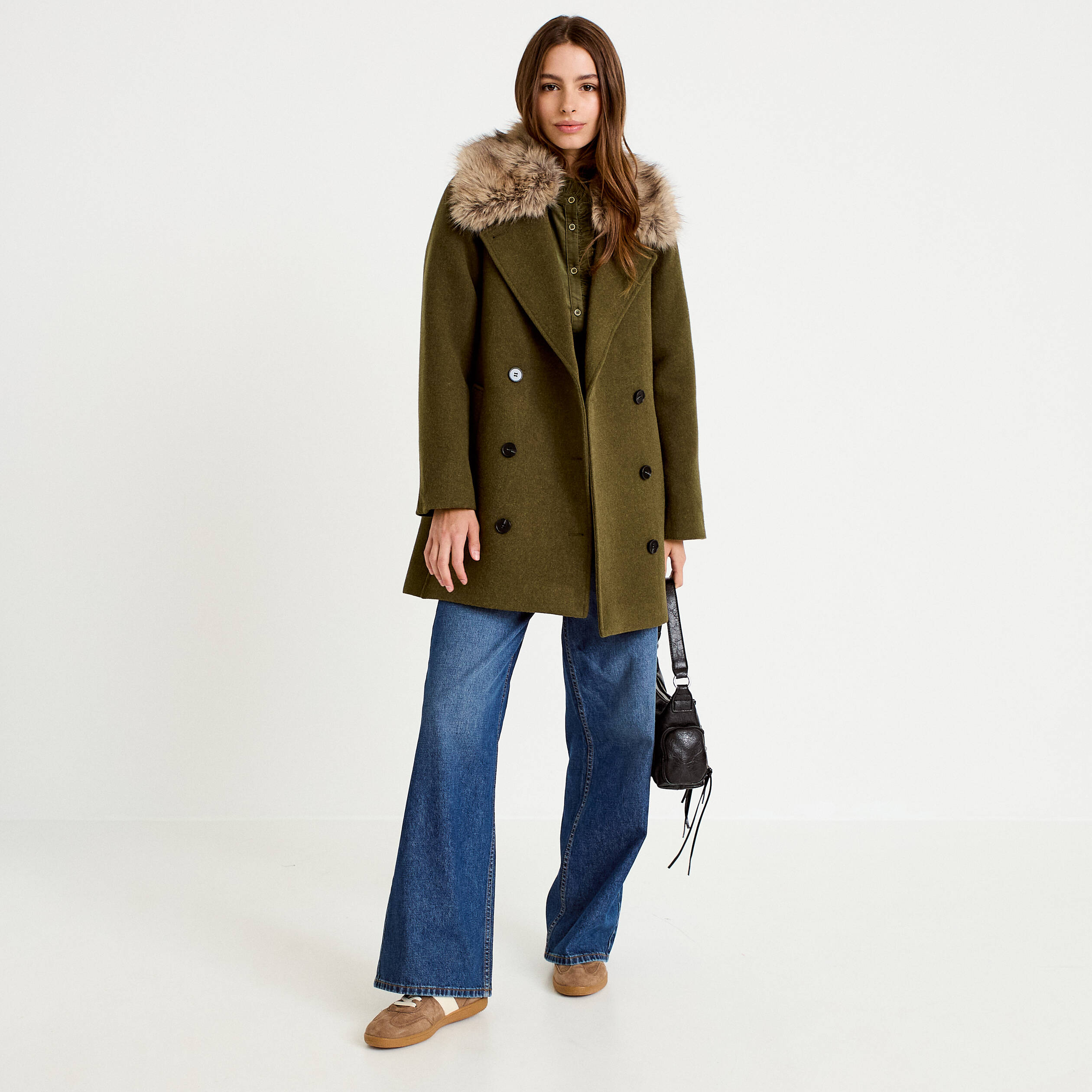 Manteau droit mi-long col tailleur vert kaki femme