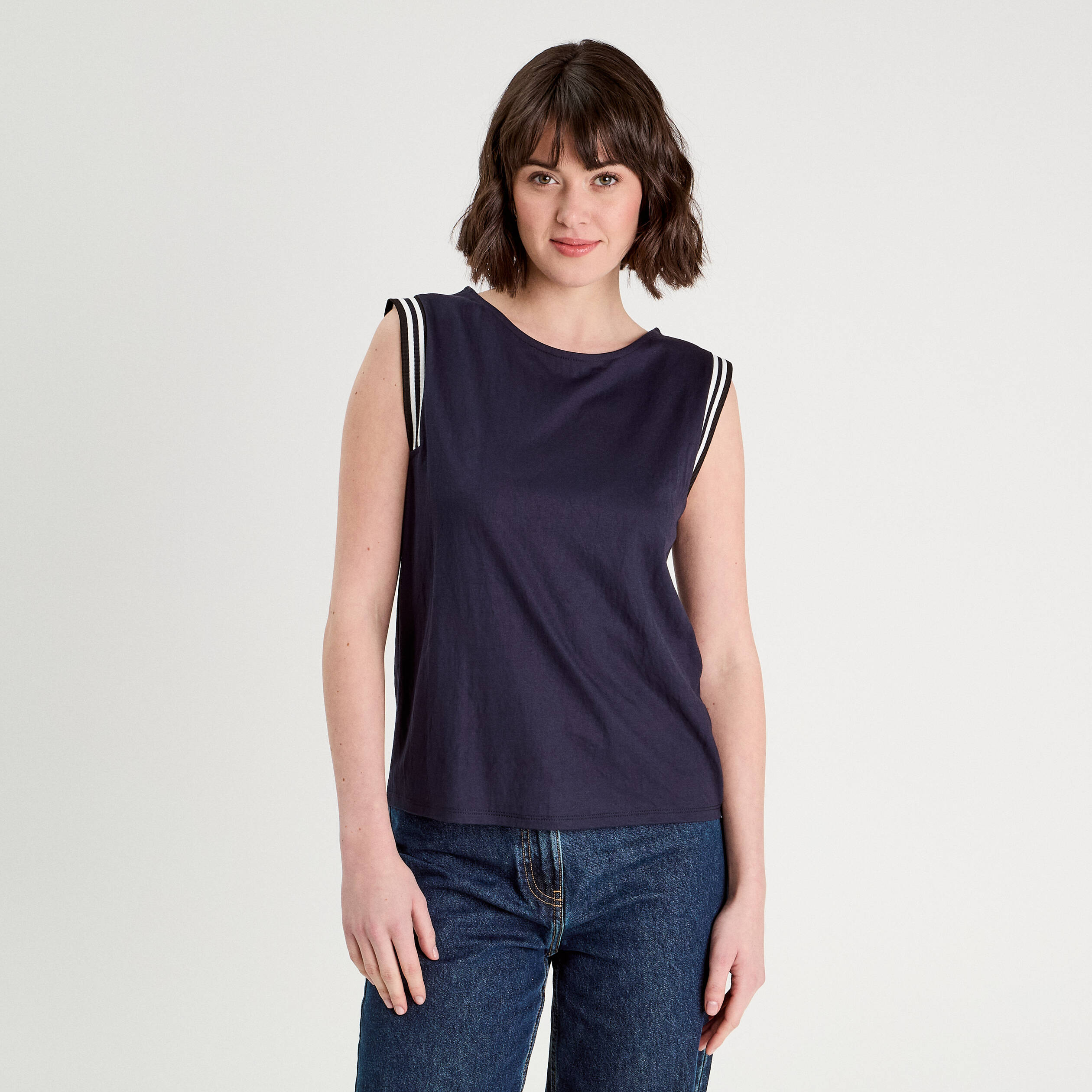D&eacute;bardeur sans manches bleu marine femme