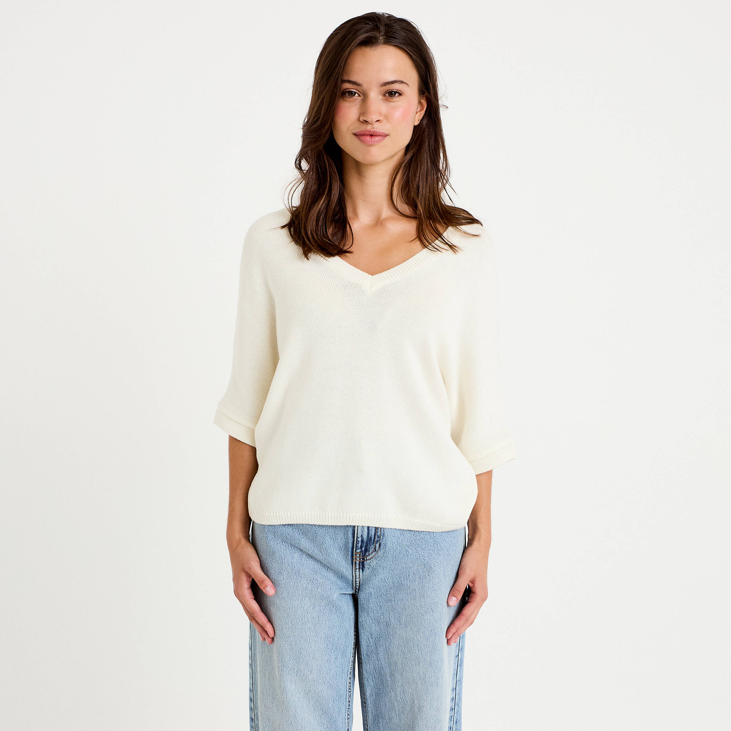 Pull ample col v manches courtes blanc femme