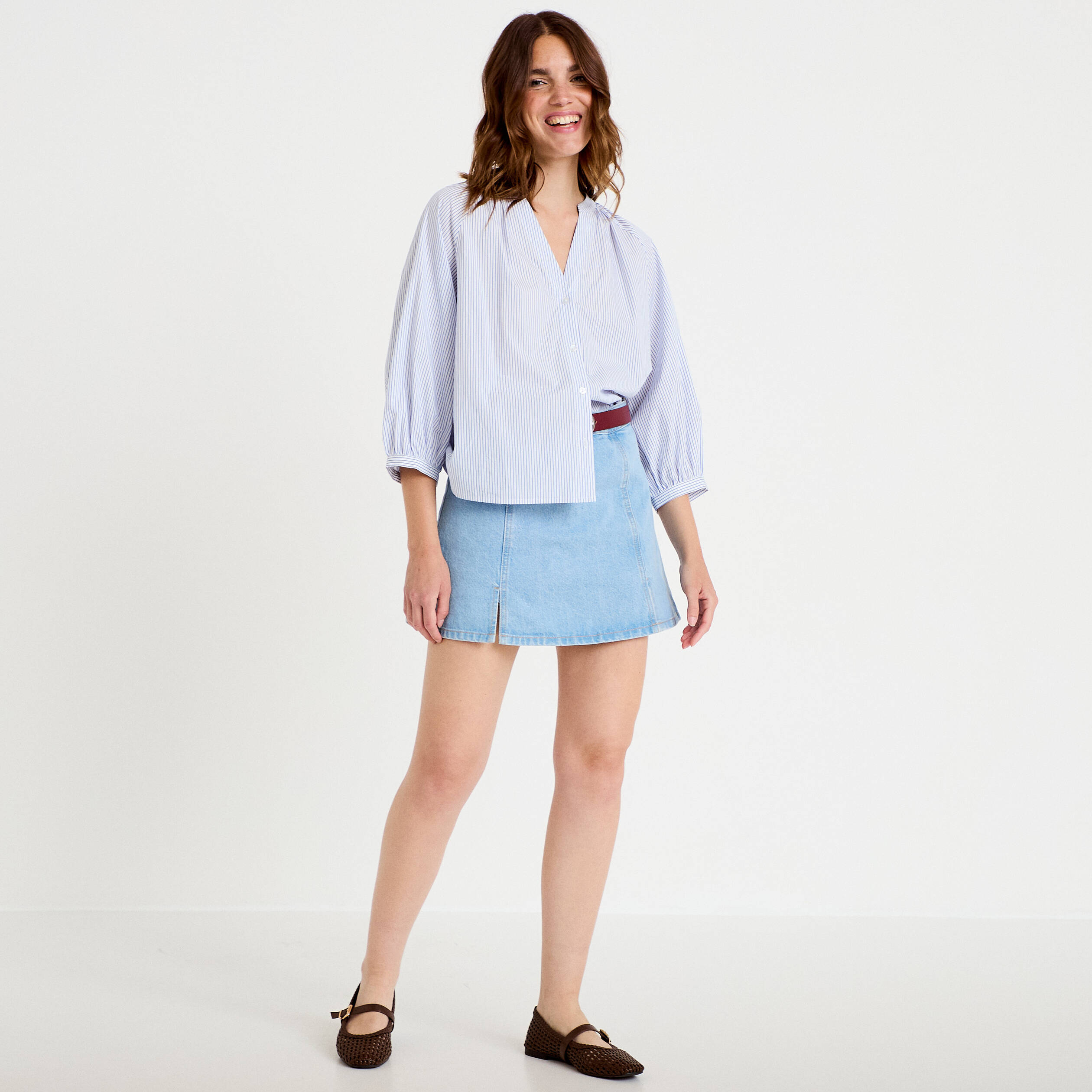 Blouse col v manches 3/4 bleu ciel femme