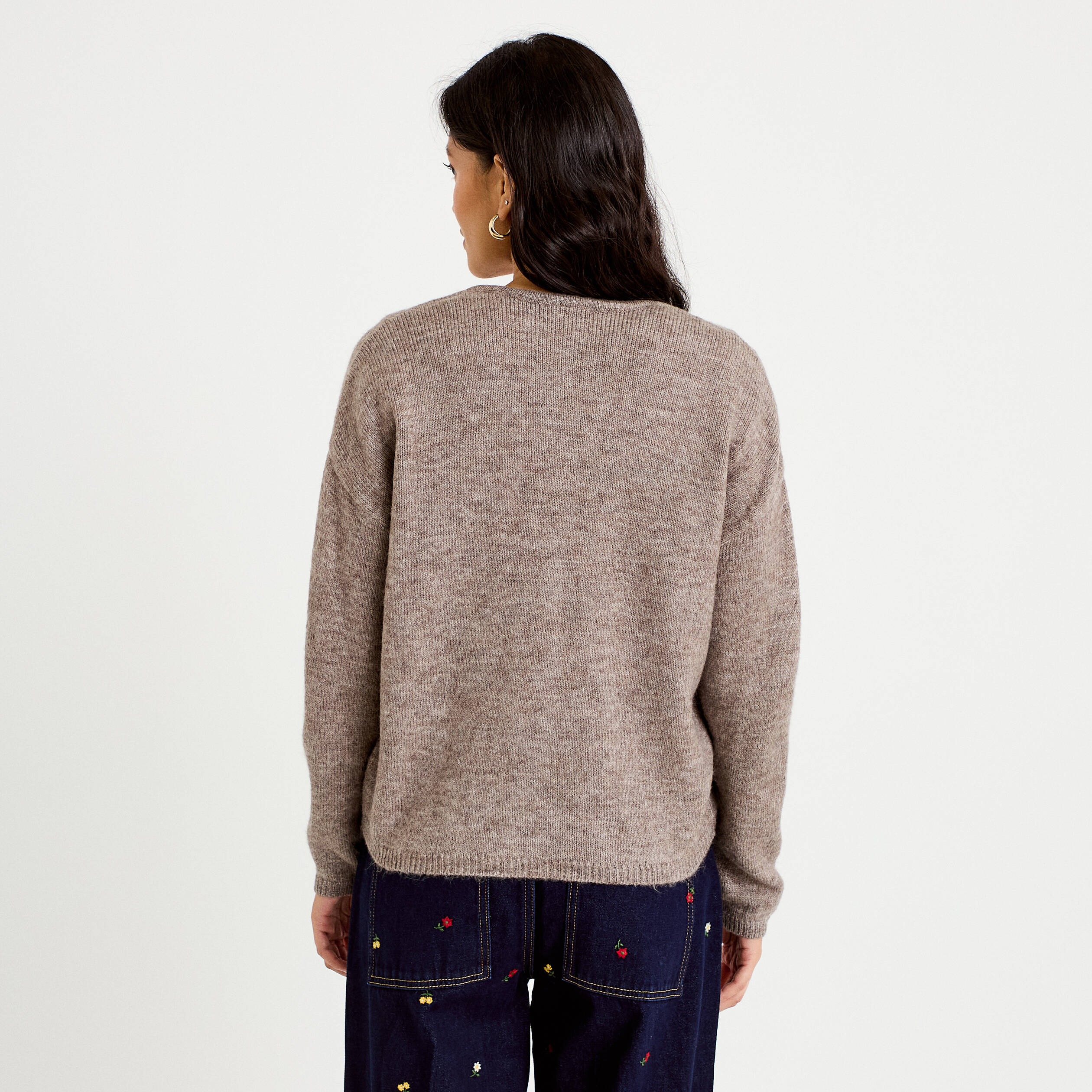 Gilet boutonn&eacute; avec col en V taupe femme