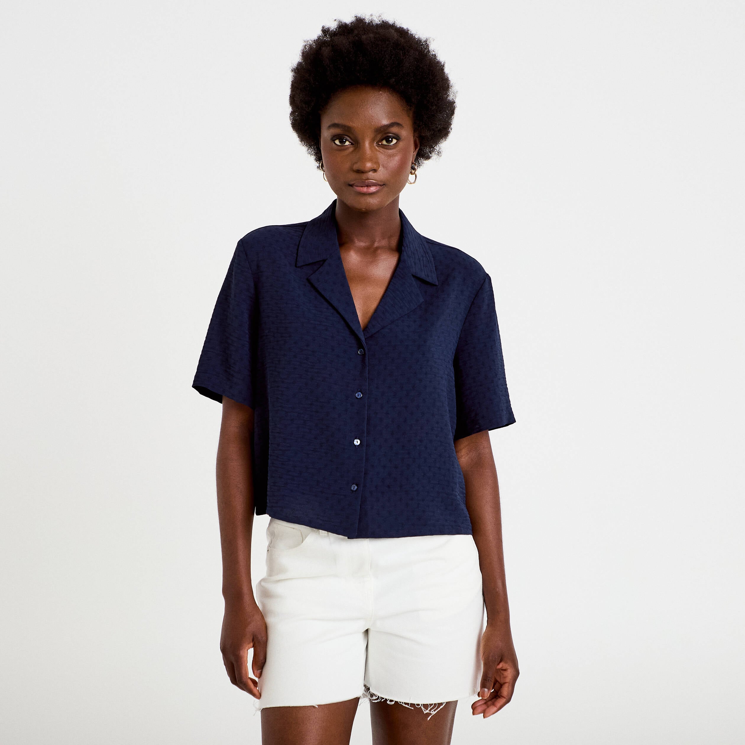 Chemise droite cropped col classique bleu marine femme