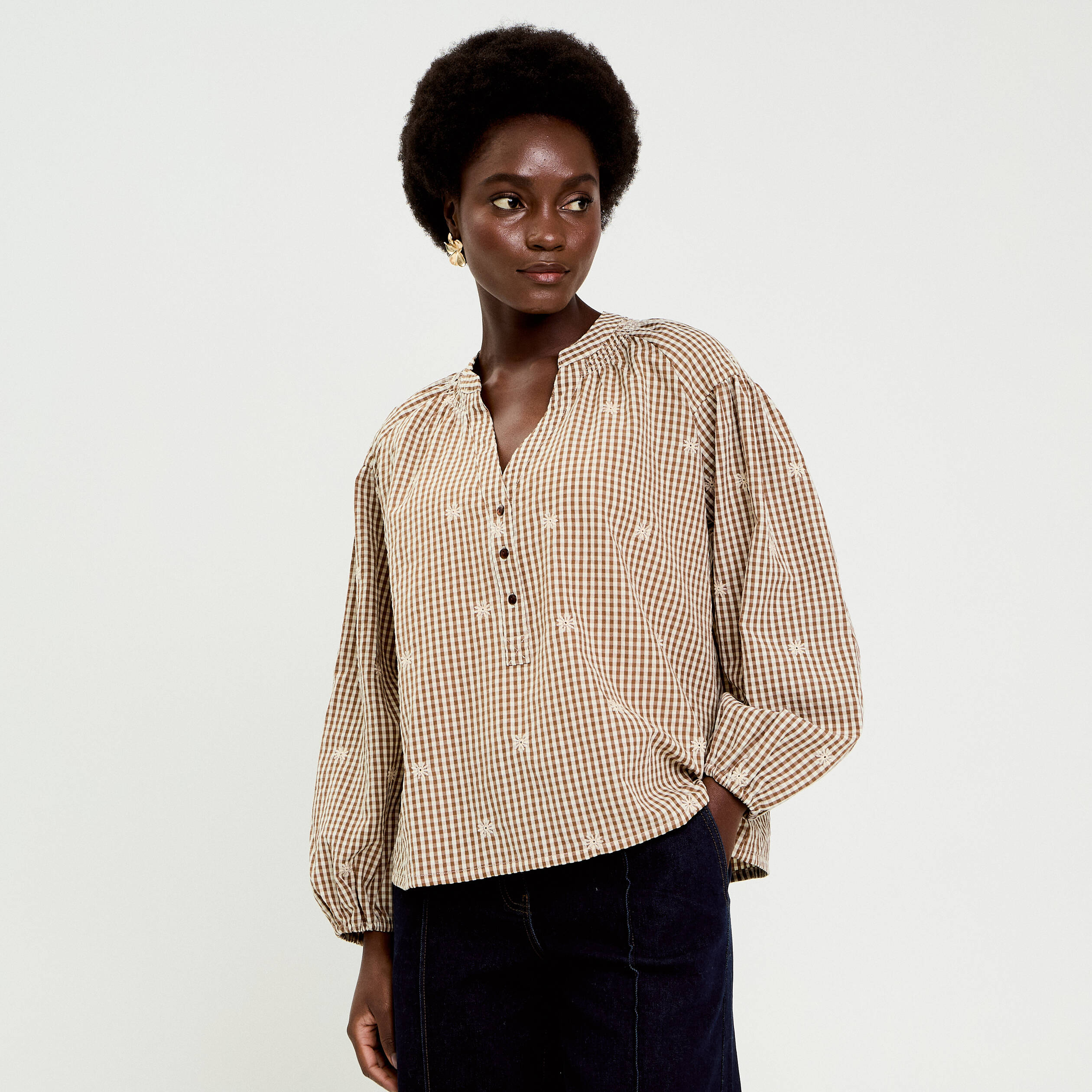 Blouse vichy brod&eacute;e blanc femme