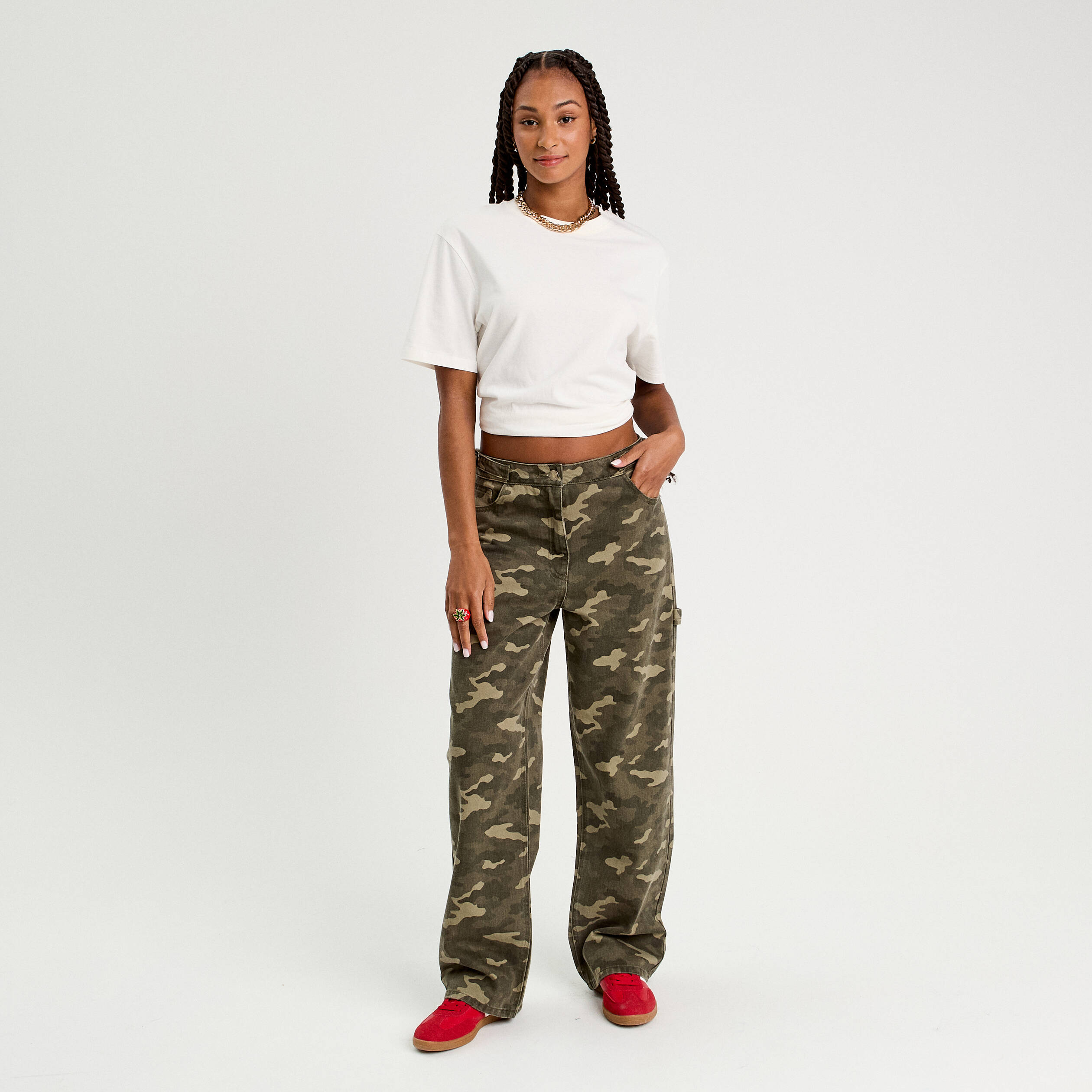 pantalon large boucles taille vert kaki femme Pantalon large boucles taille vert kaki femme