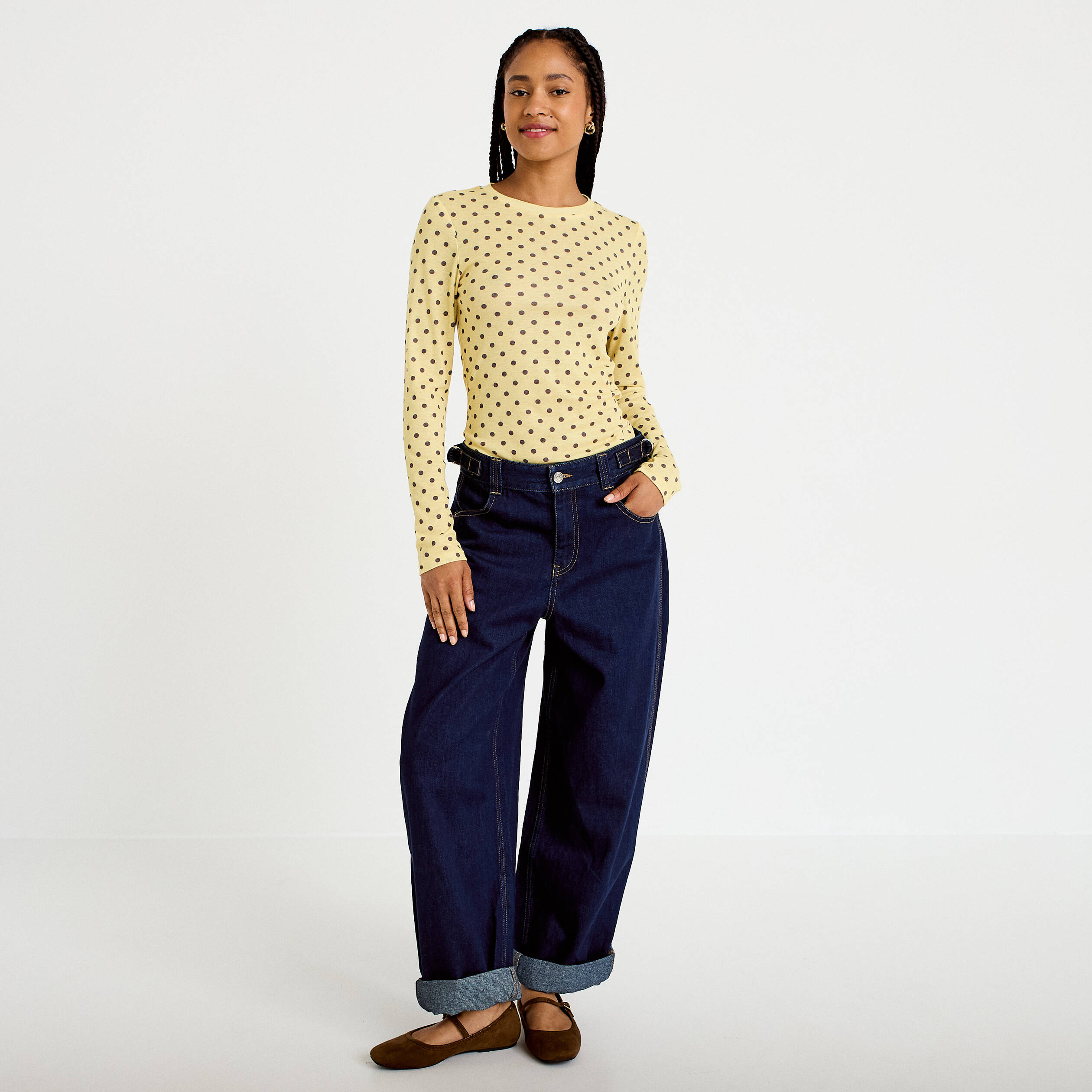 T-shirt ajust&eacute; col rond manches longues jaune clair femme