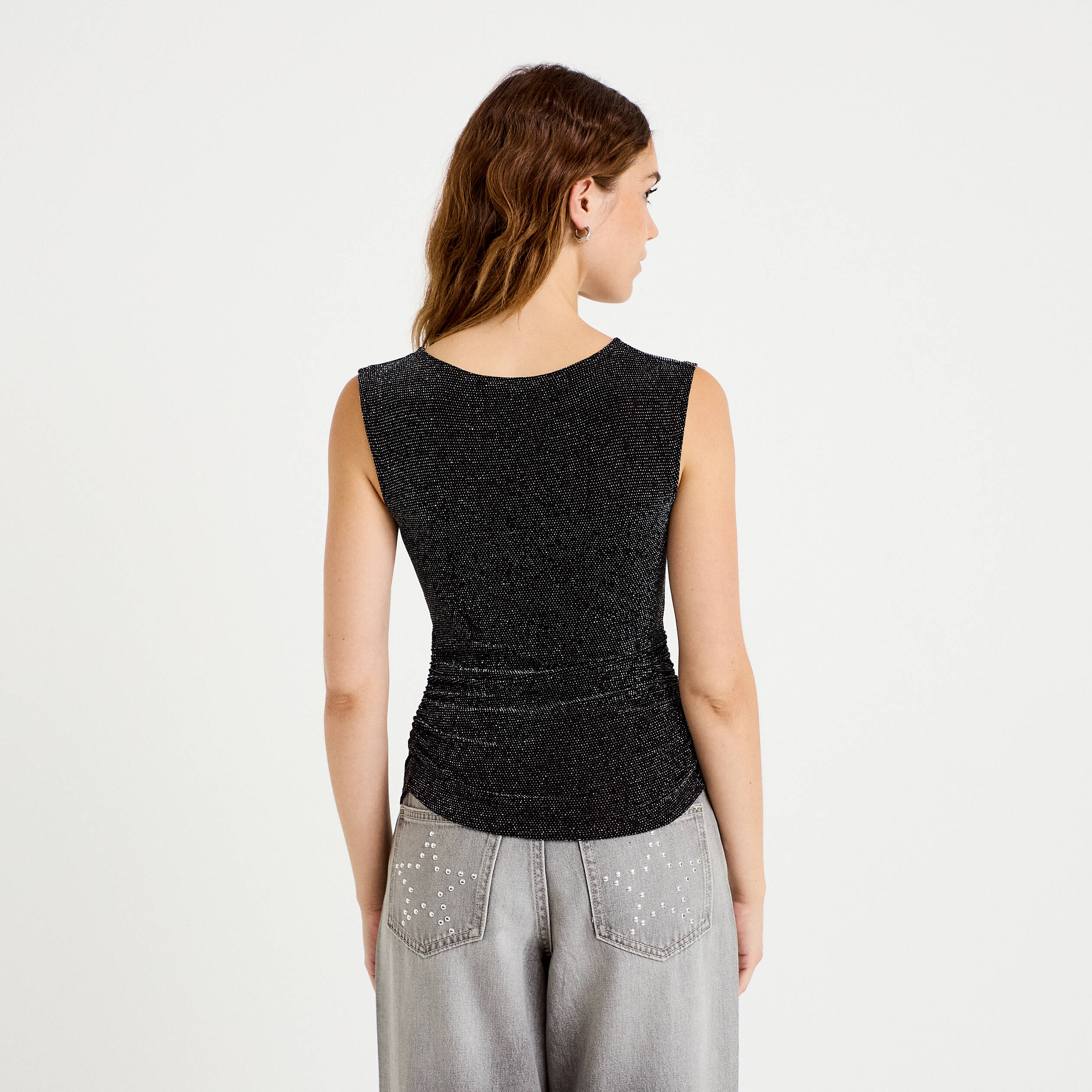 Top ajust&eacute; col rond manches courtes noir femme