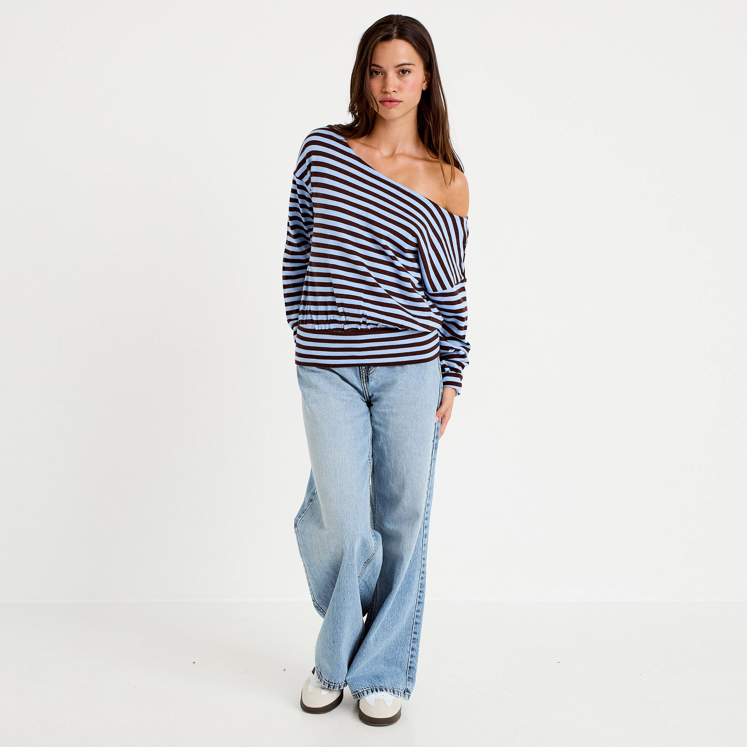 Pull col bateau manches longues bleu femme