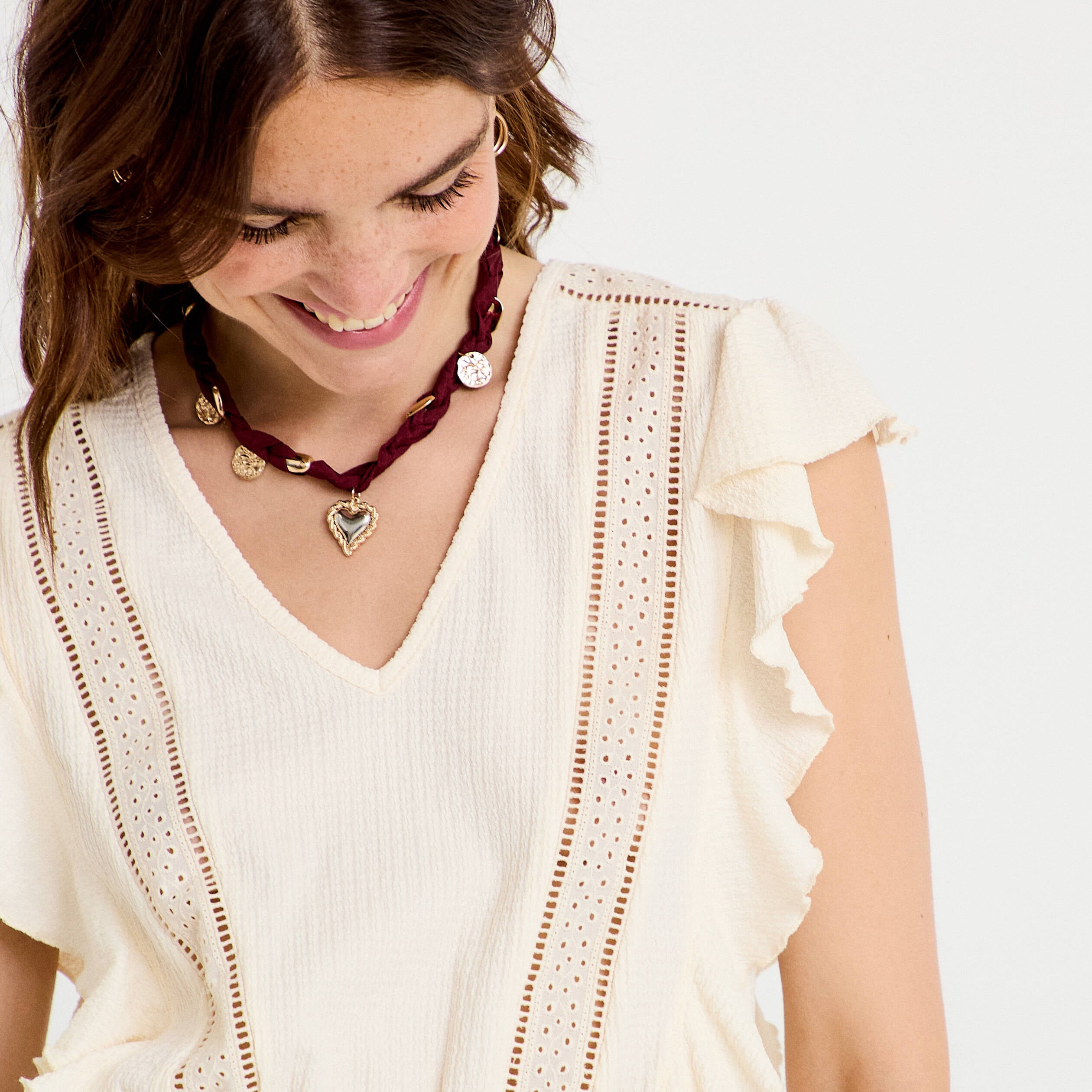 Blouse &agrave; volants ecru femme