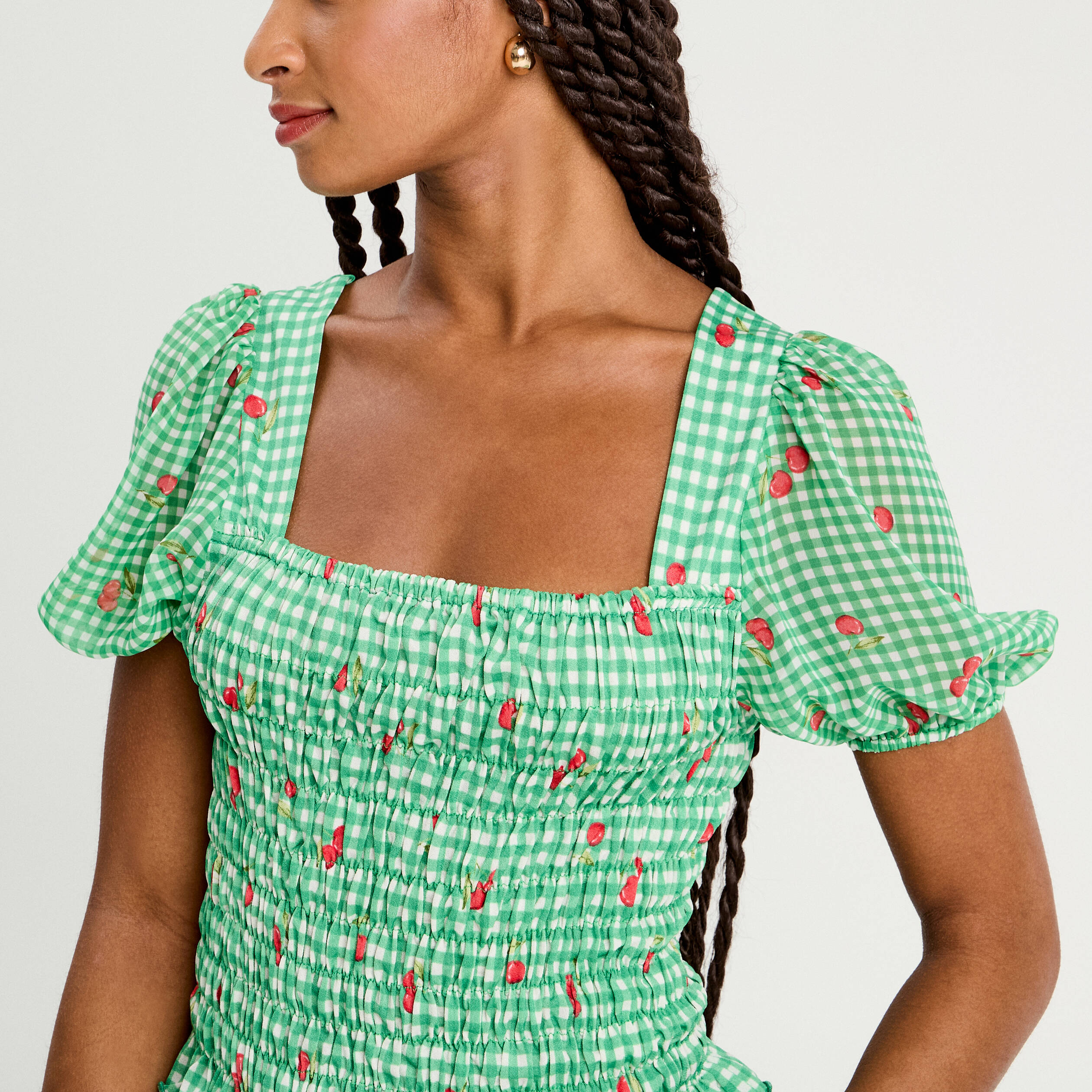 Blouse manches courtes smockée rouge femme