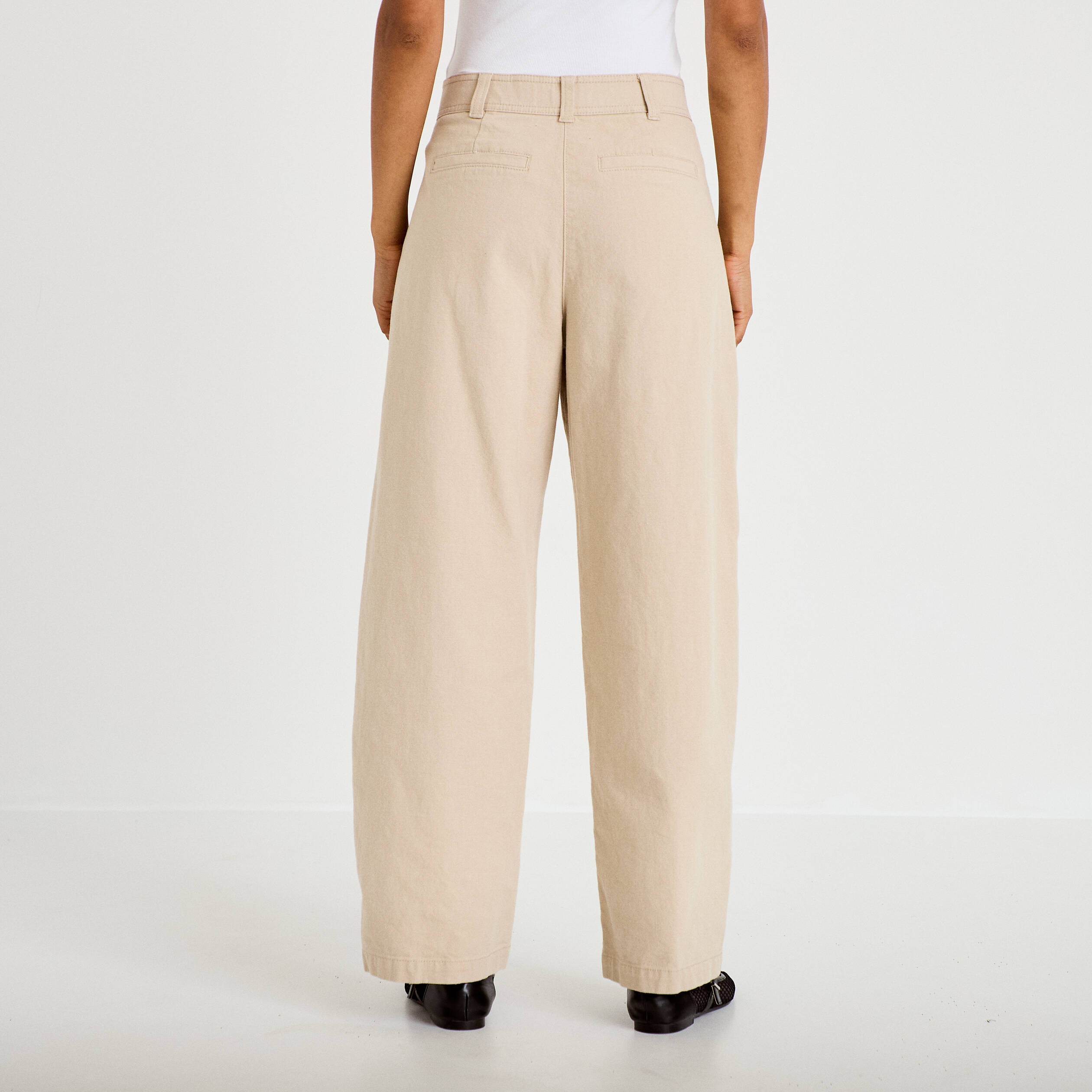 Pantalon chino coupe barrel beige femme