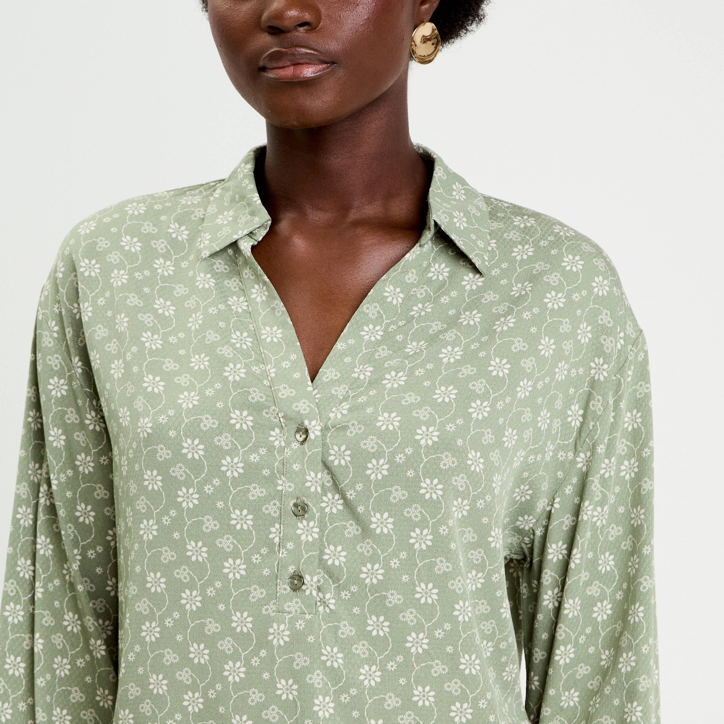 Vareuse droite courte col classique vert femme