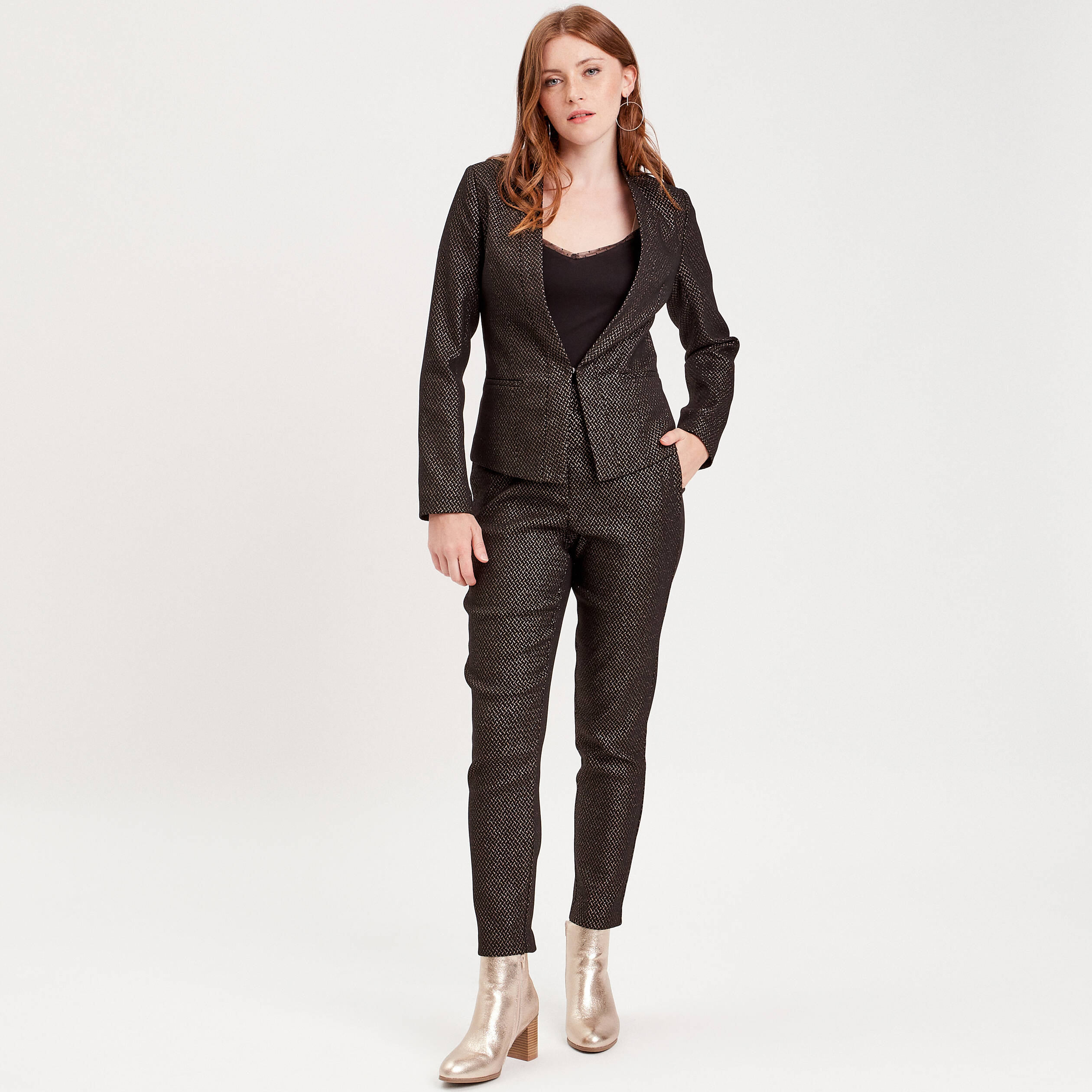 veste blazer ajustee noir femme Veste blazer ajustée noir femme