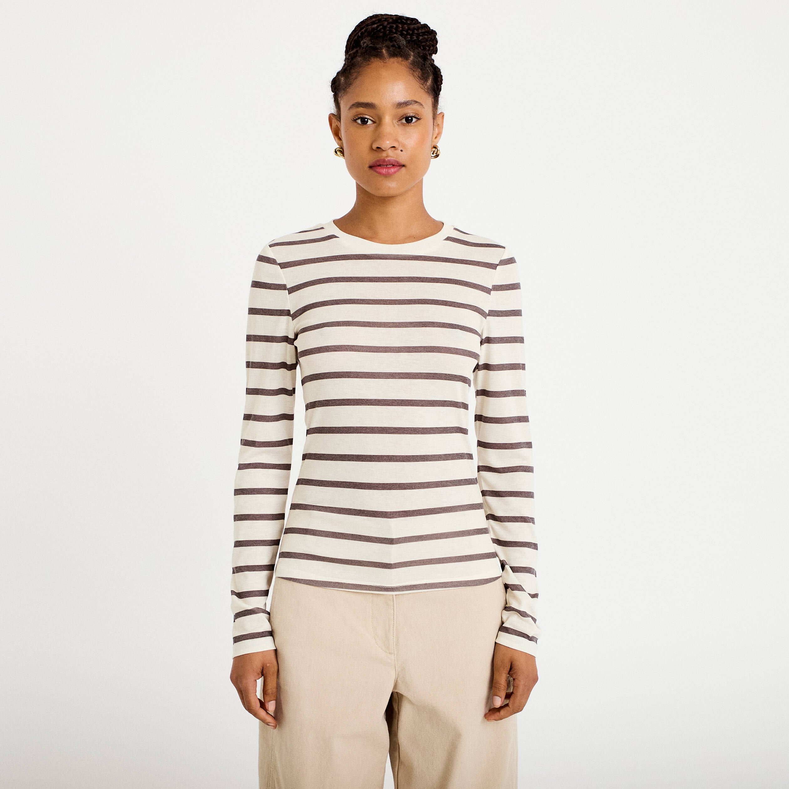 T-shirt ajust&eacute; col rond manches longues ivoire femme