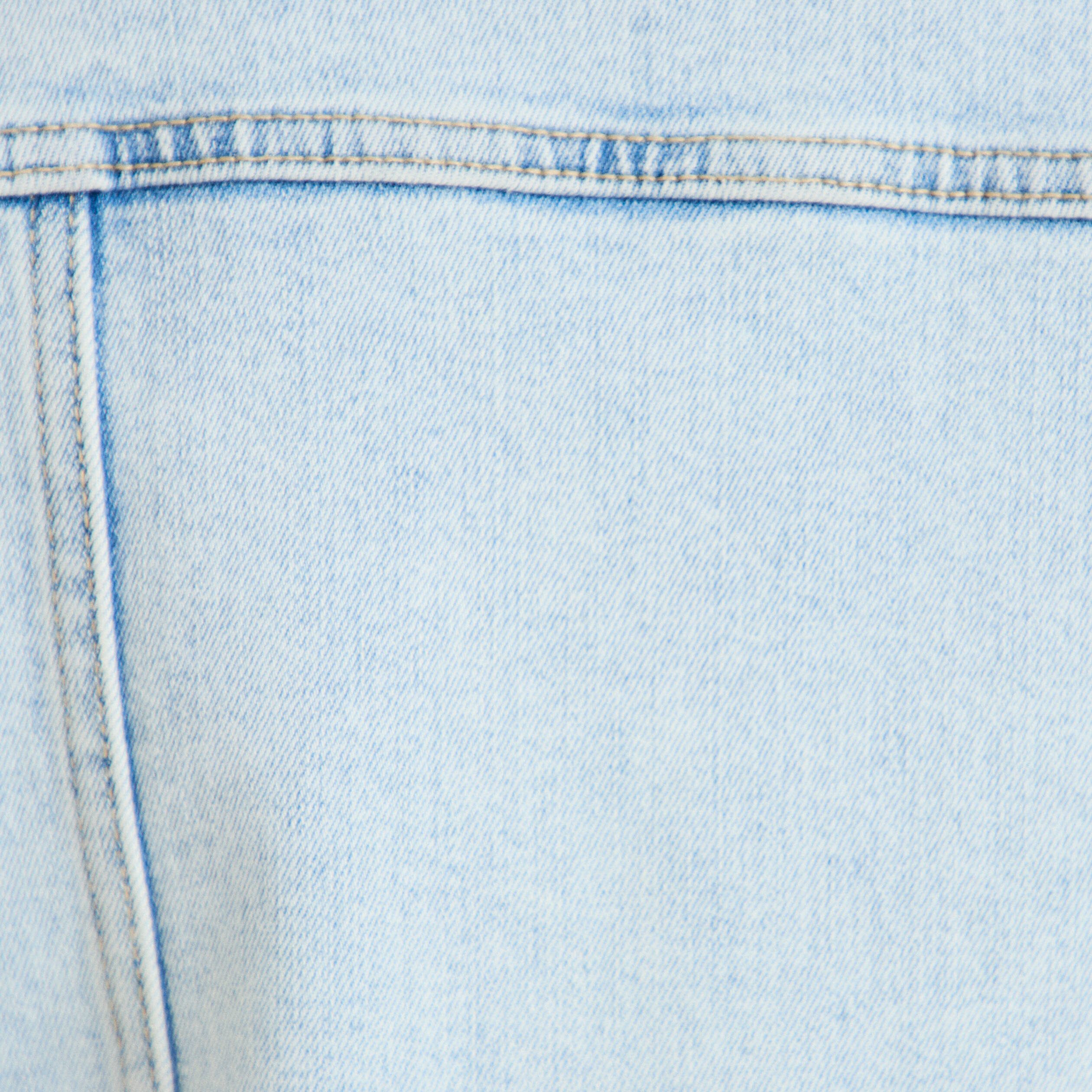 Veste cintr&eacute;e en jean col classique denim bleach femme