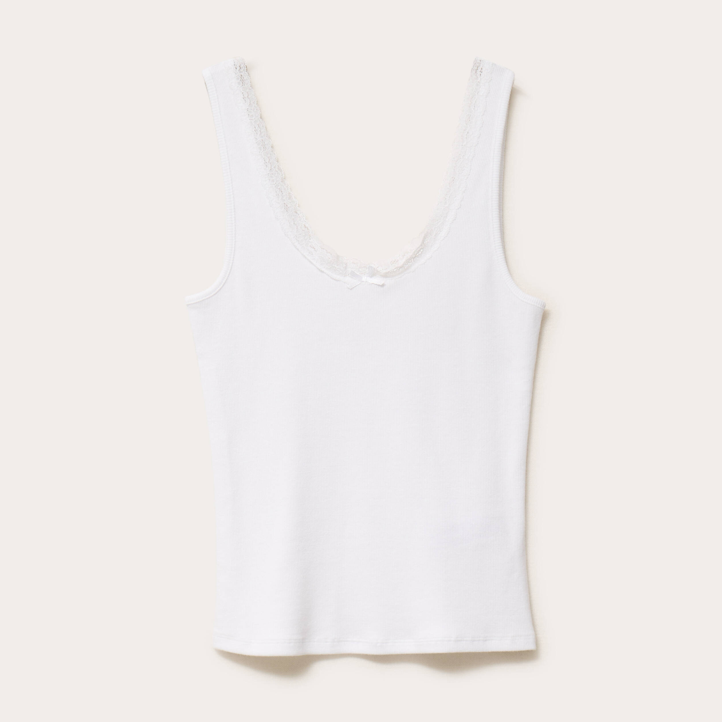 D&eacute;bardeur cintr&eacute; c&ocirc;tel&eacute; dentelle blanc femme