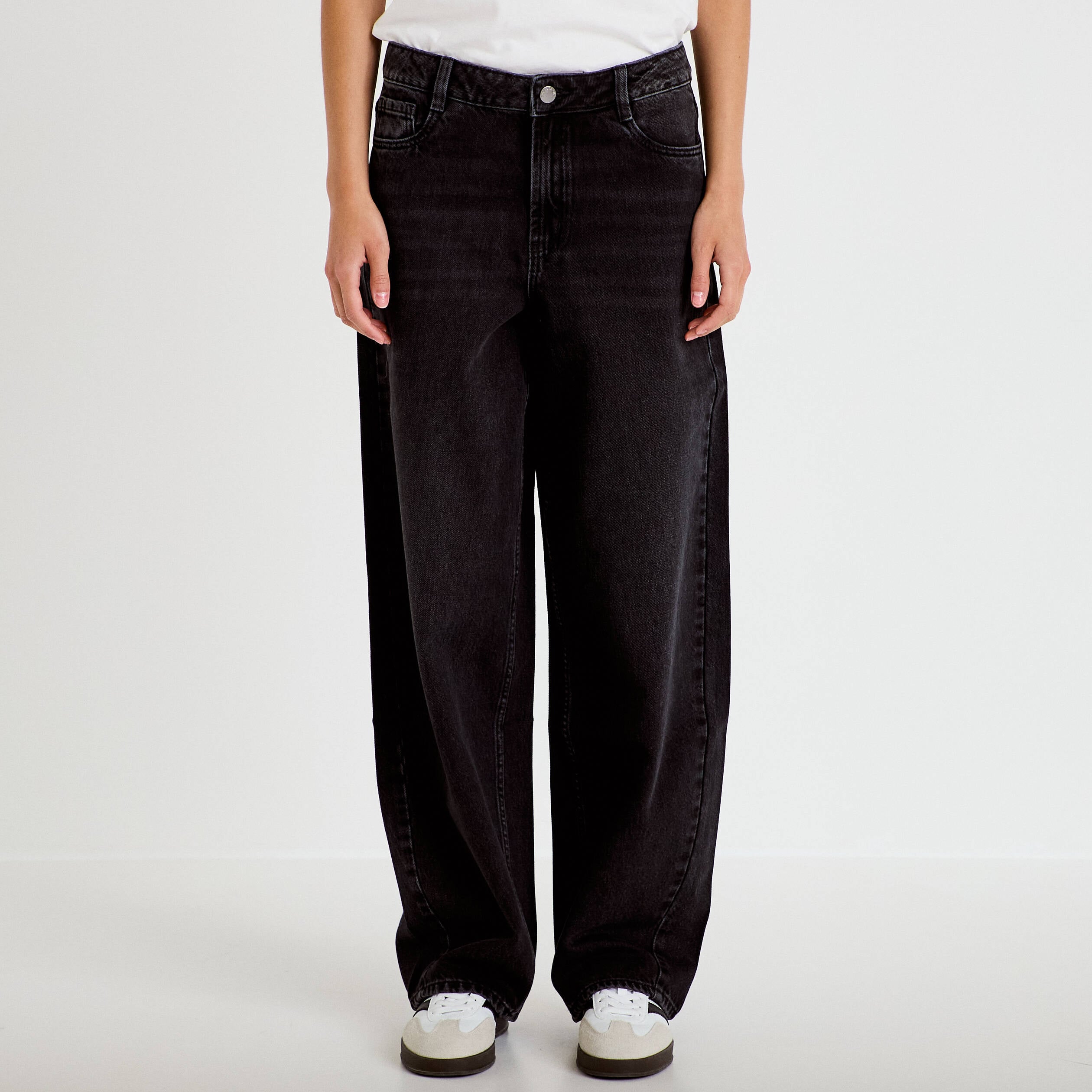 Jean coupe large denim noir femme