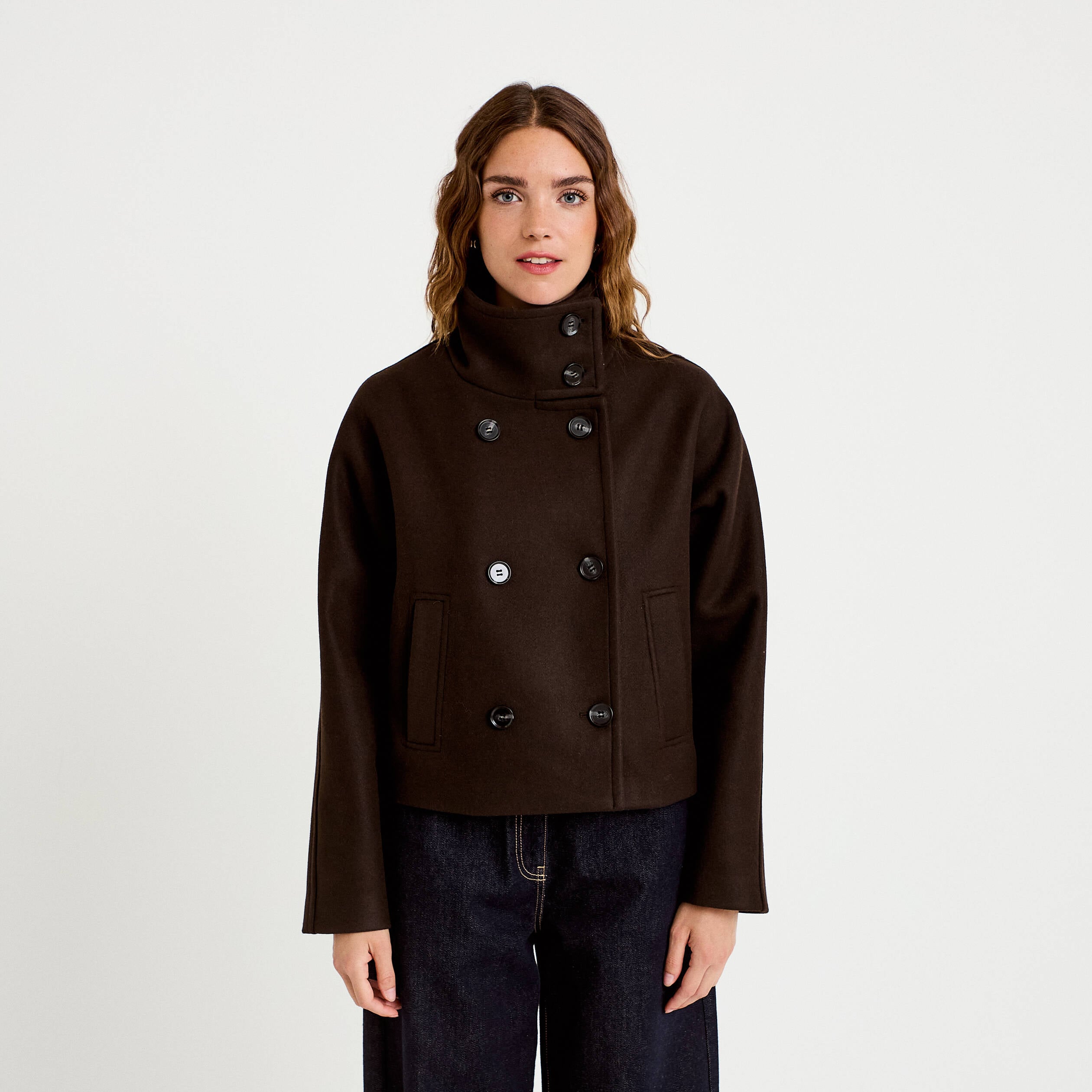 Veste chin&eacute;e col montant manches longues marron fonc&eacute; femme