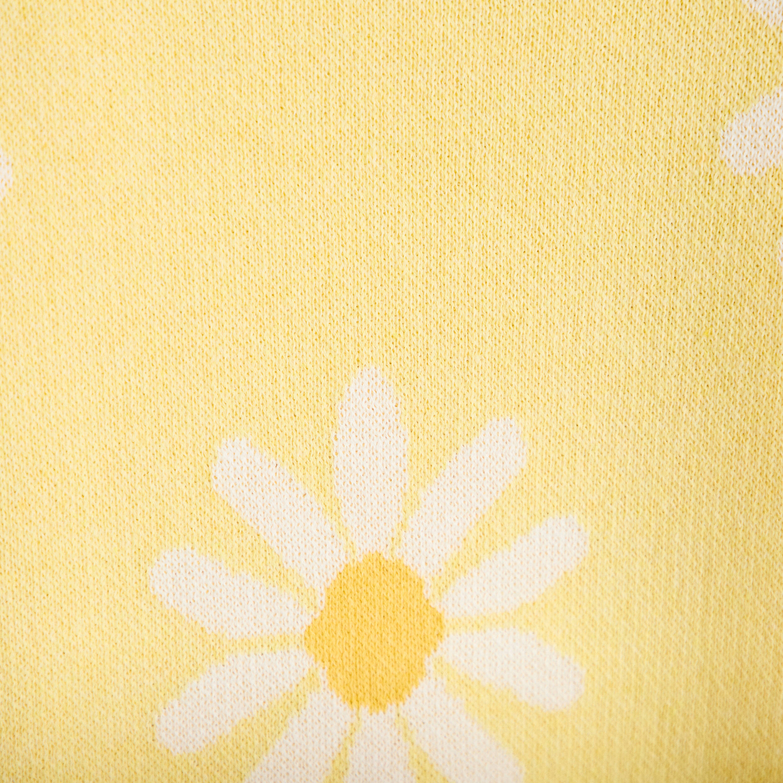 Gilet col v motif fleur jaune clair femme