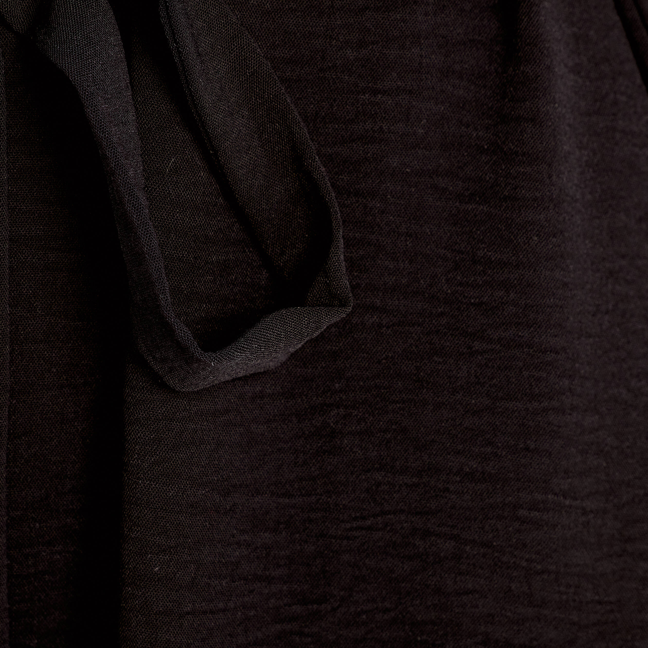 robe longue chemise ceinturee noir femme Robe longue chemise ceinturée noir femme