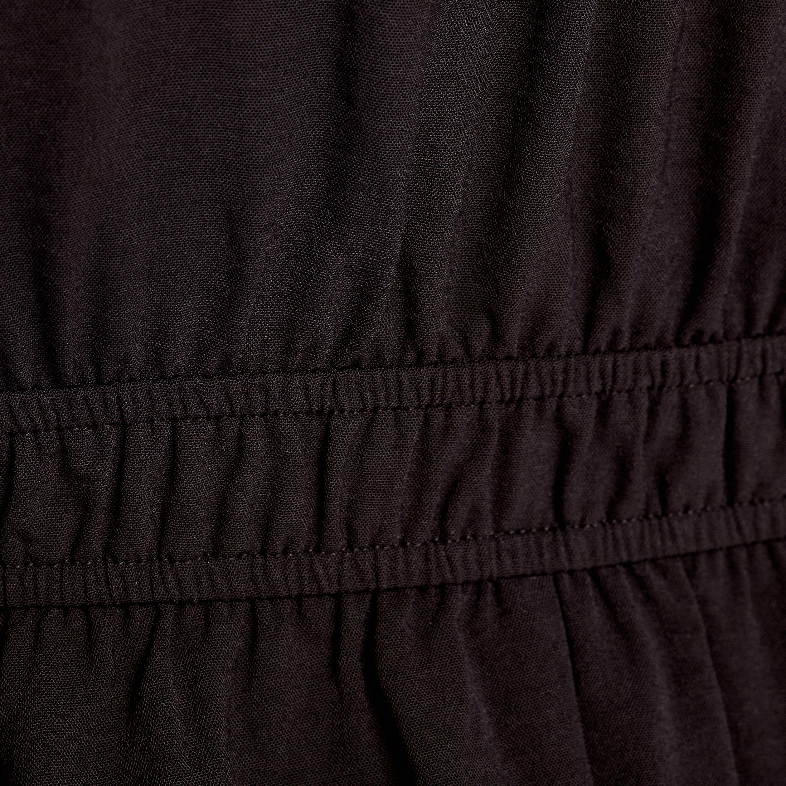 Robe &eacute;vas&eacute;e manches 3/4 noir femme