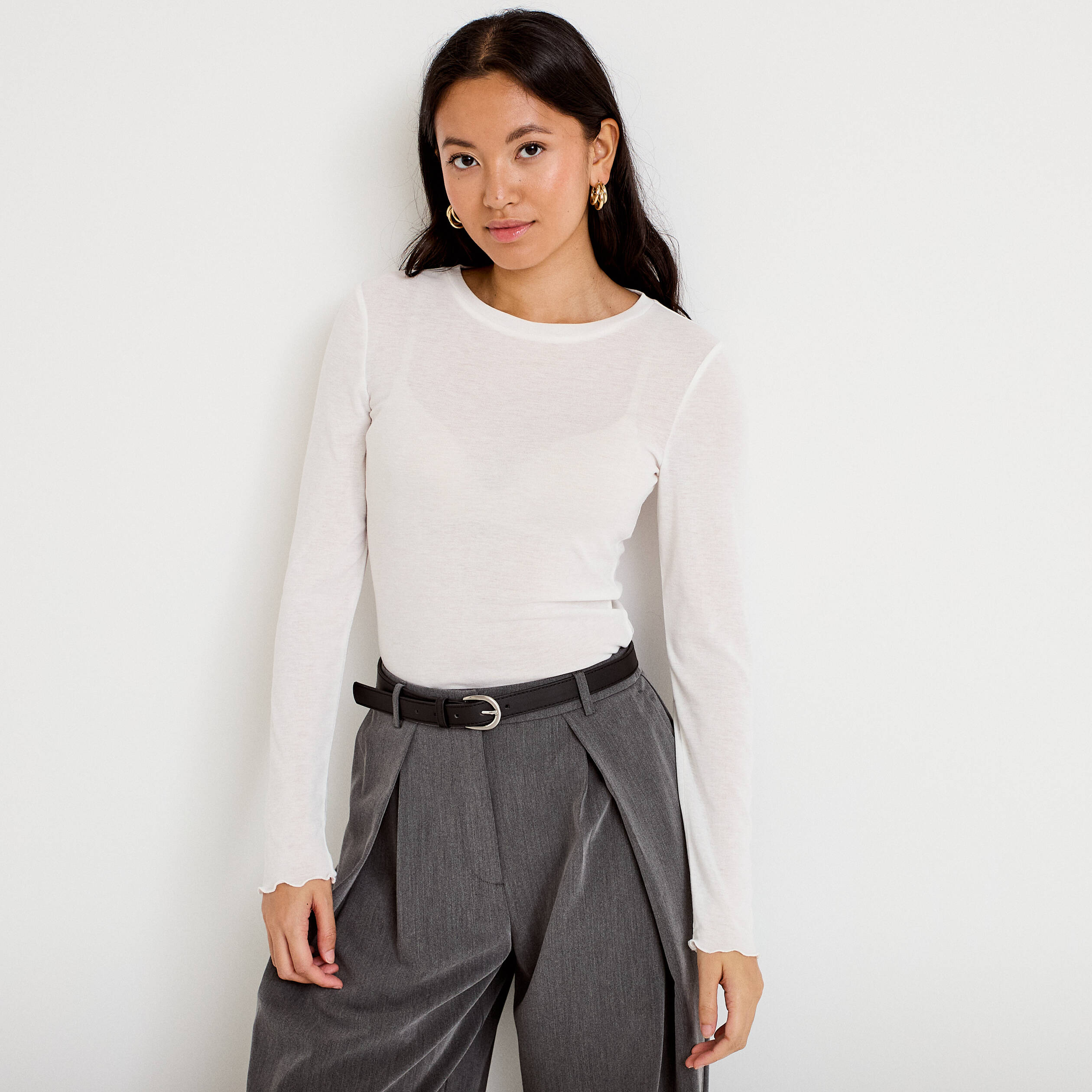 T-shirt ajust&eacute; col rond manches longues ecru femme