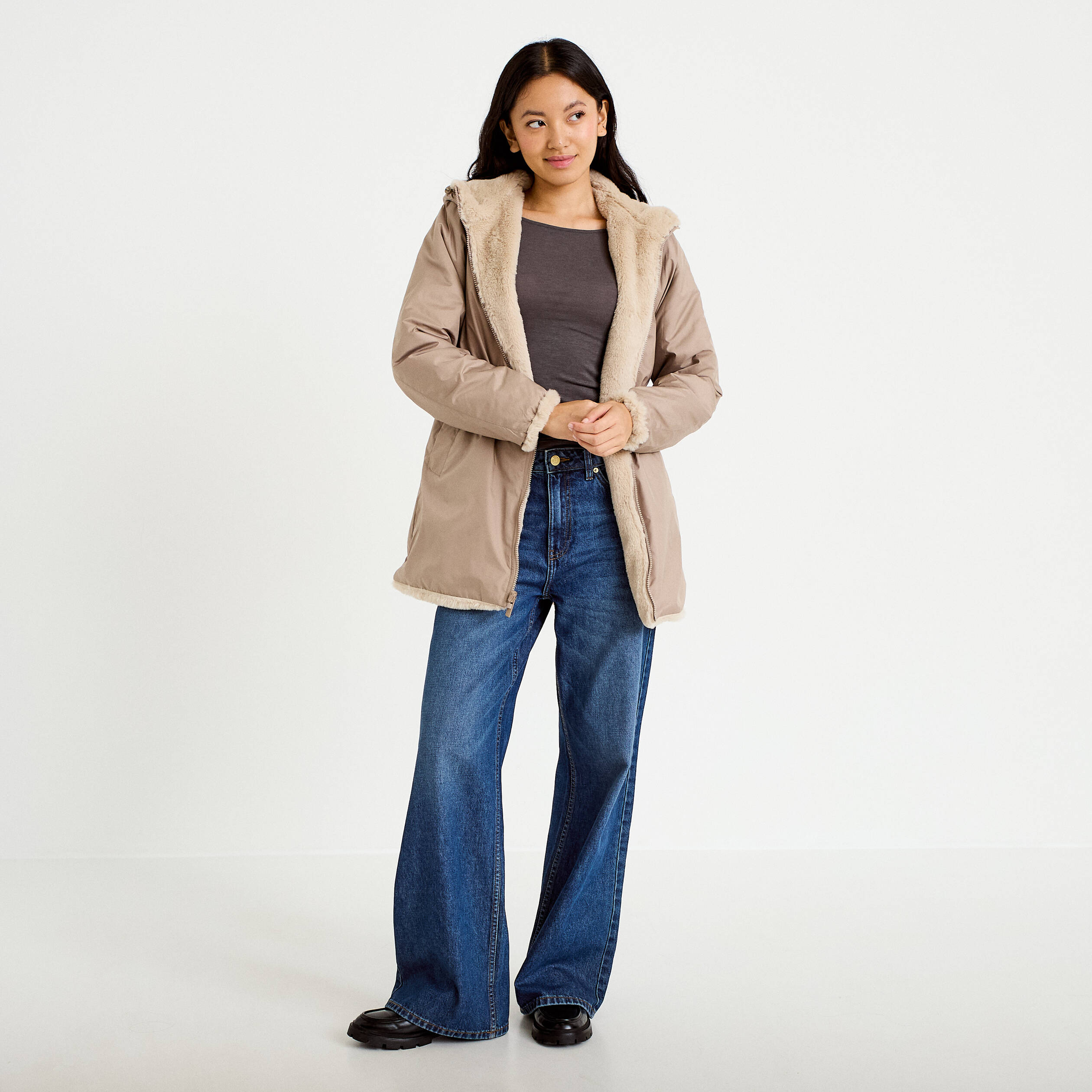 Parka r&eacute;versible 3/4 &agrave; capuche beige femme