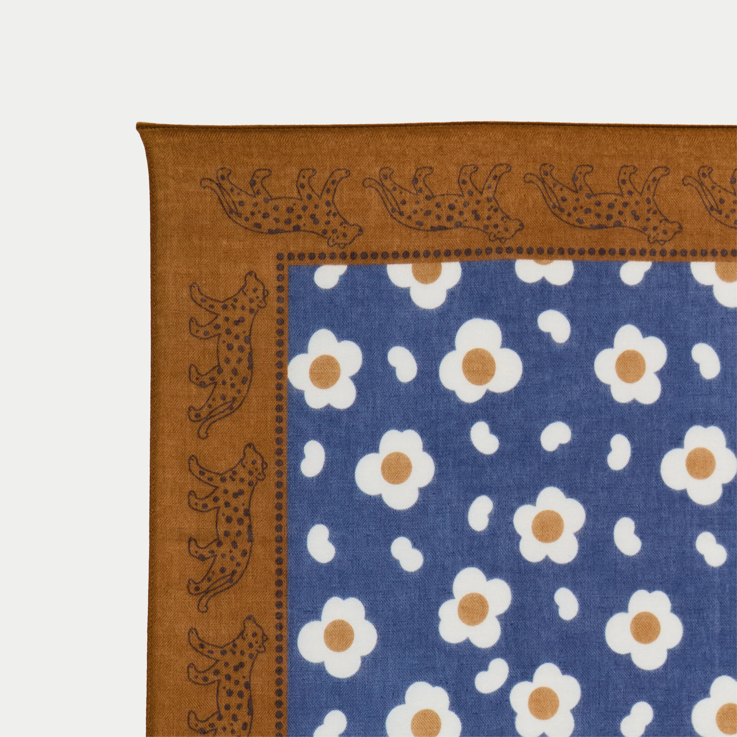 Foulard bleu fonc&eacute; femme