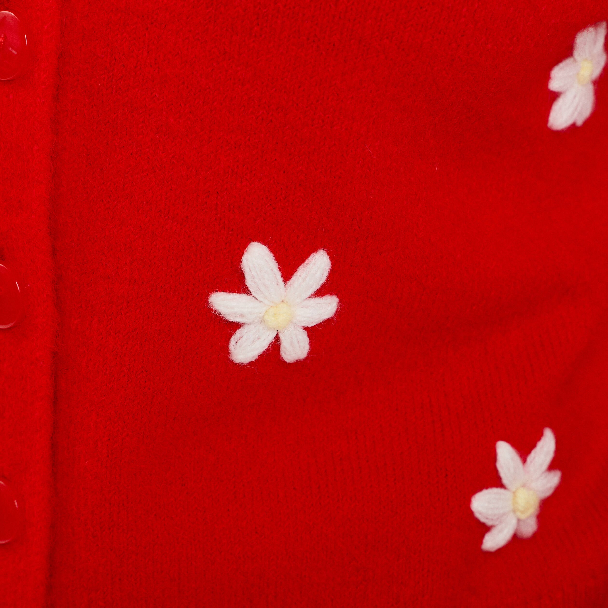 Gilet avec fleurs brod&eacute;es rouge femme