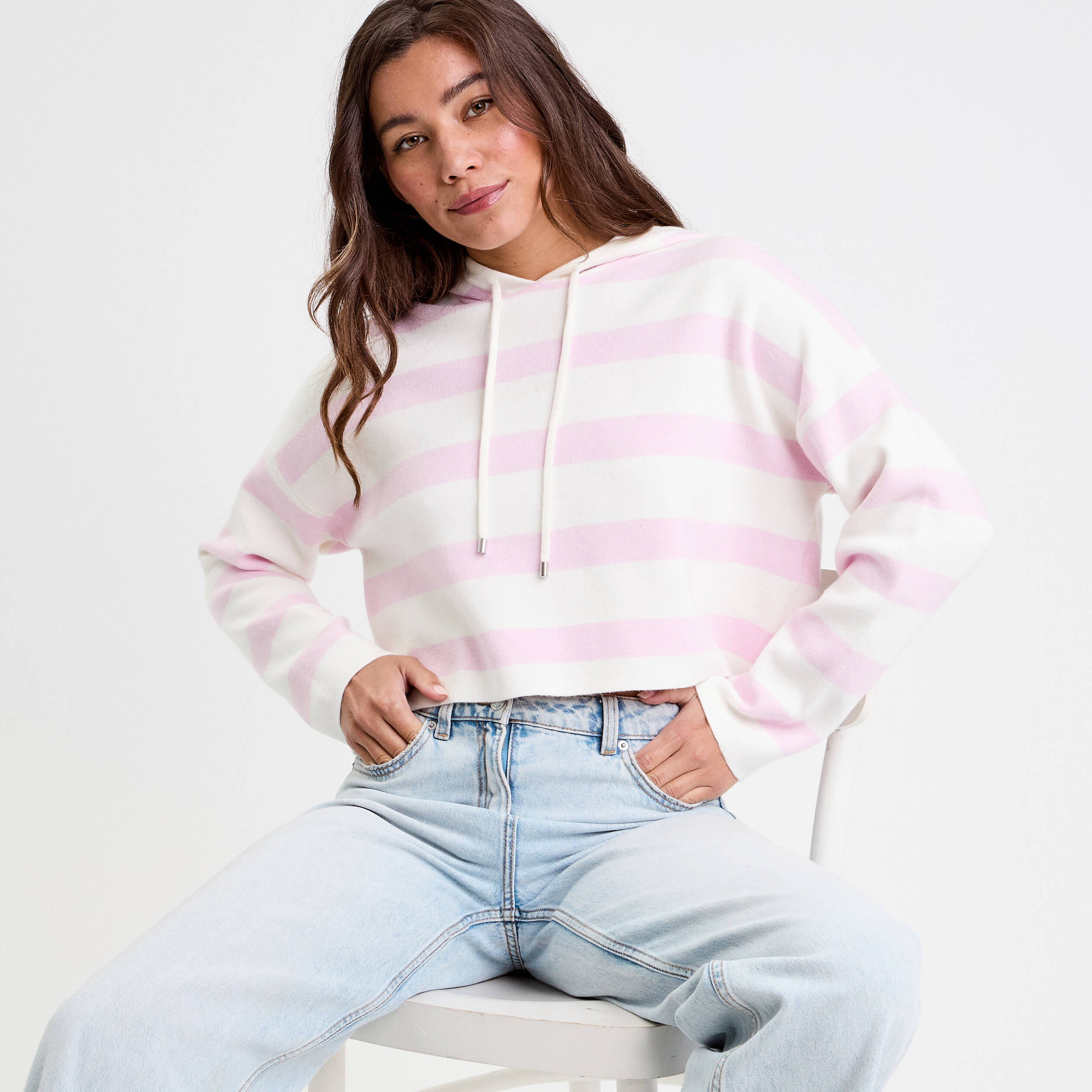 pull a capuche manches longues rose poudree femme Pull à capuche manches longues rose poudrée femme