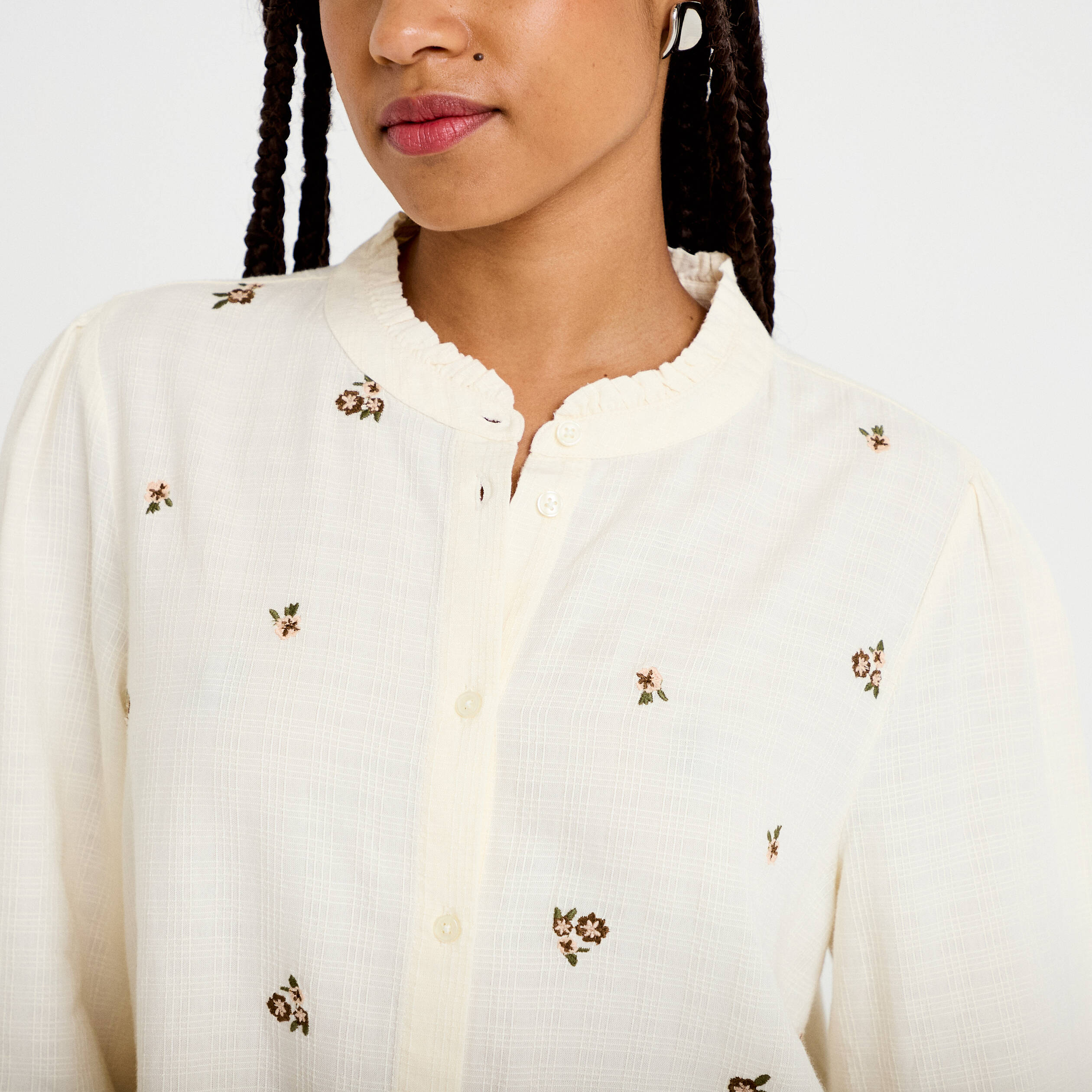 Blouse droite courte broderie ivoire femme