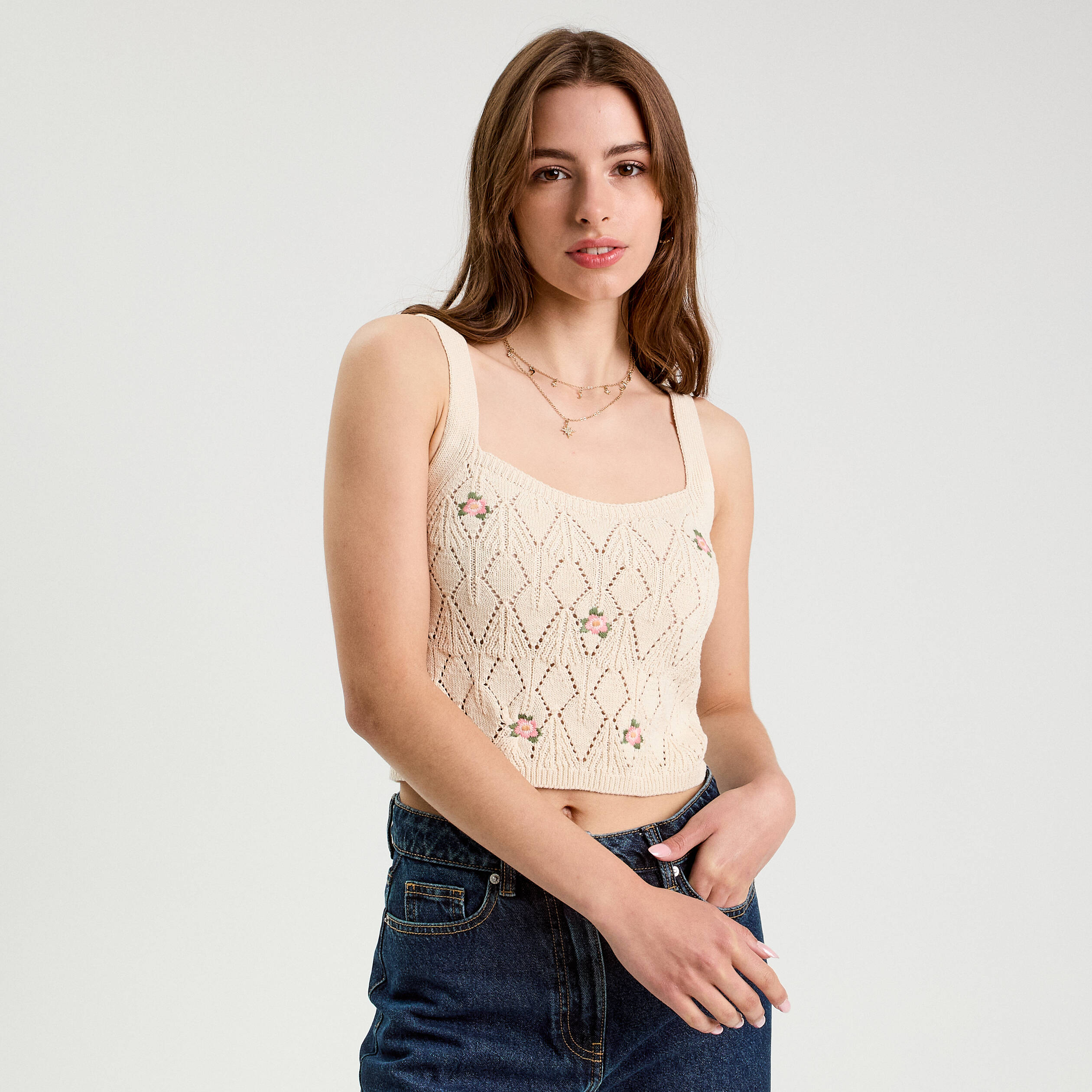 debardeur tricot brode ecru femme Débardeur tricot brodé ecru femme